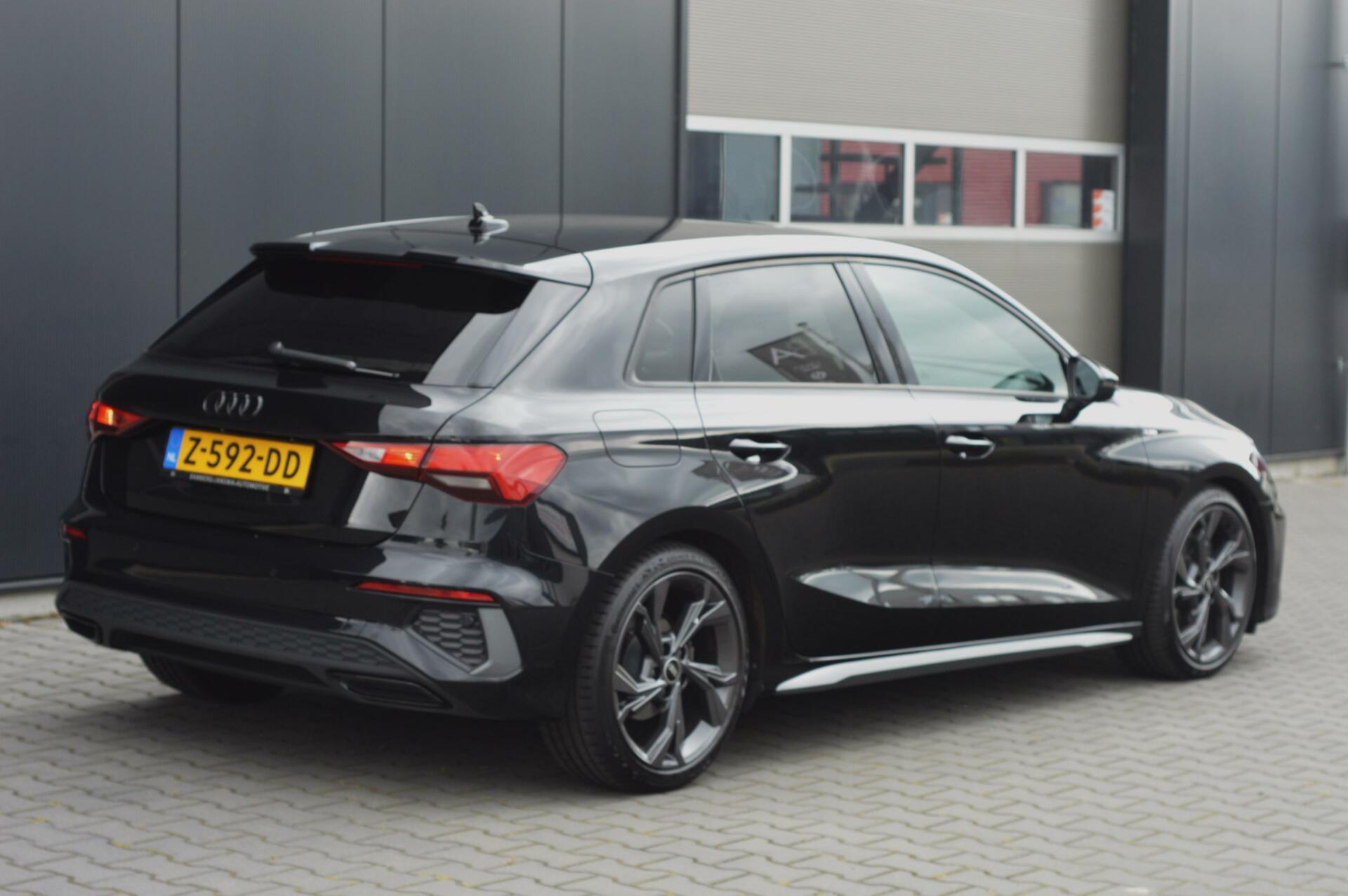 Audi A3 Sportback 40 TFSI e hybride|3x S-line|Rs-zetel|ACC