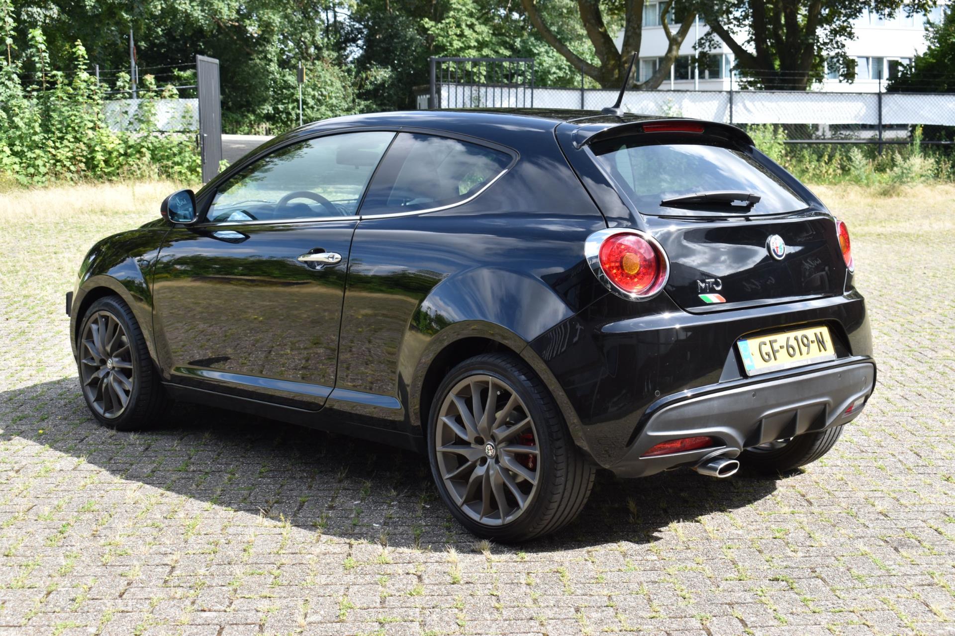 Alfa Romeo MiTo 0.9 TwinAir Esclusivo Navi Pdc Dealer Onderhouden