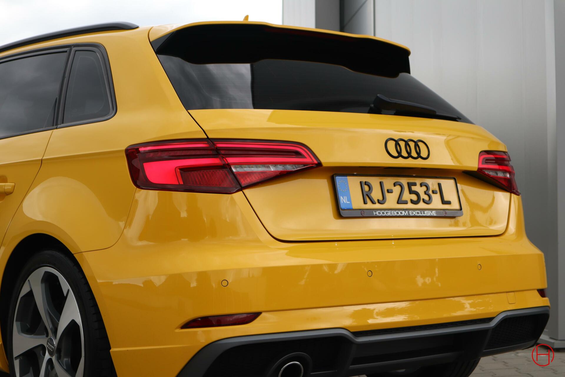 Audi A3 Sportback 1.0 TFSI Sport S Line / Vegas Yellow / Uniek & zeer mooi! / Liefhebbers auto!