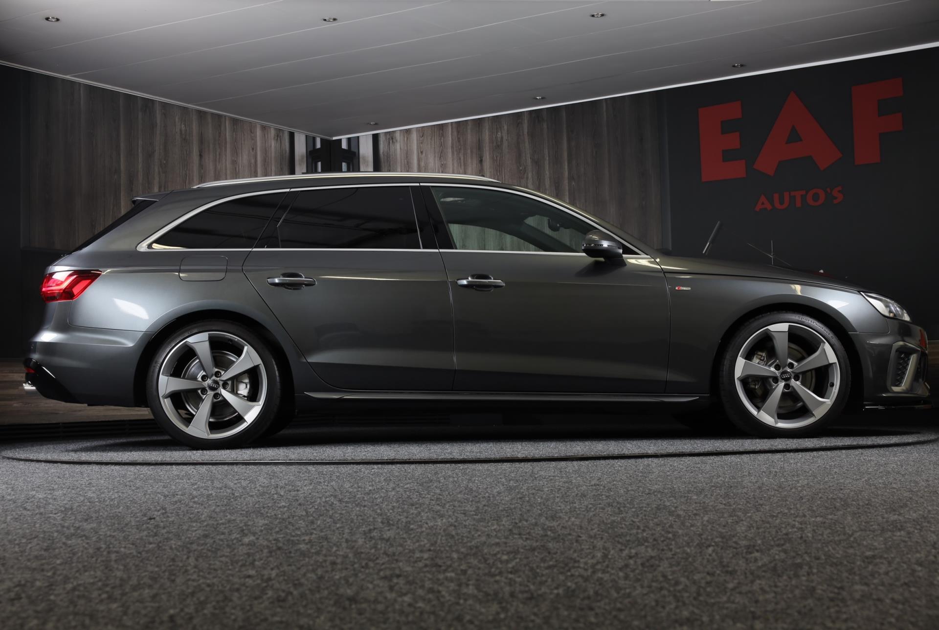 Audi A4 AVANT 2.0 TFSI S Line FACELIFT / AUT / Virtual Cockpit / Cruise Control / F1 / Open Panoramadak / MATRIX / Led / Pdc / 19