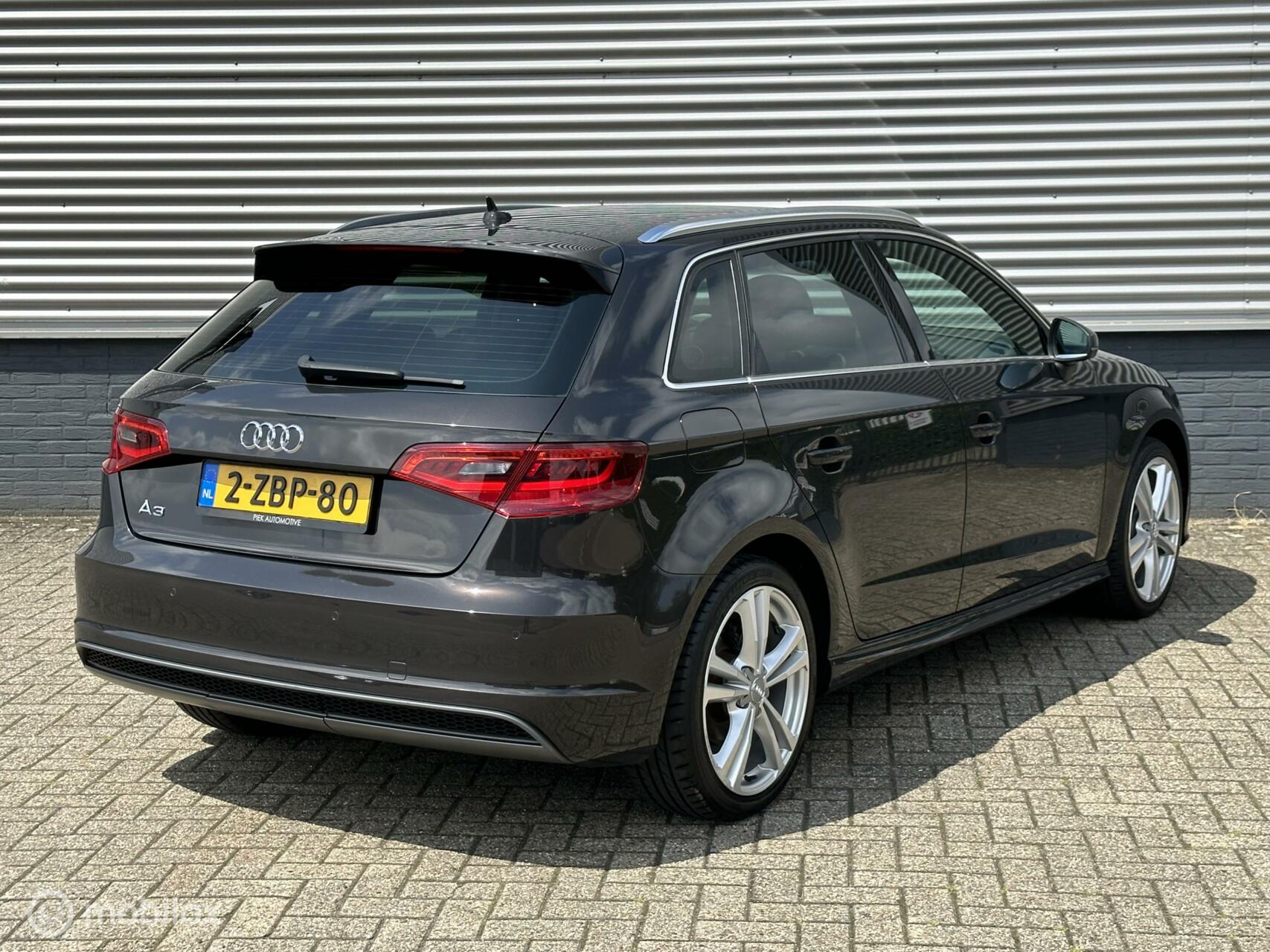 Audi A3 Sportback 1.4 TFSI S-Line AUTOMAAT, TREKHAAK