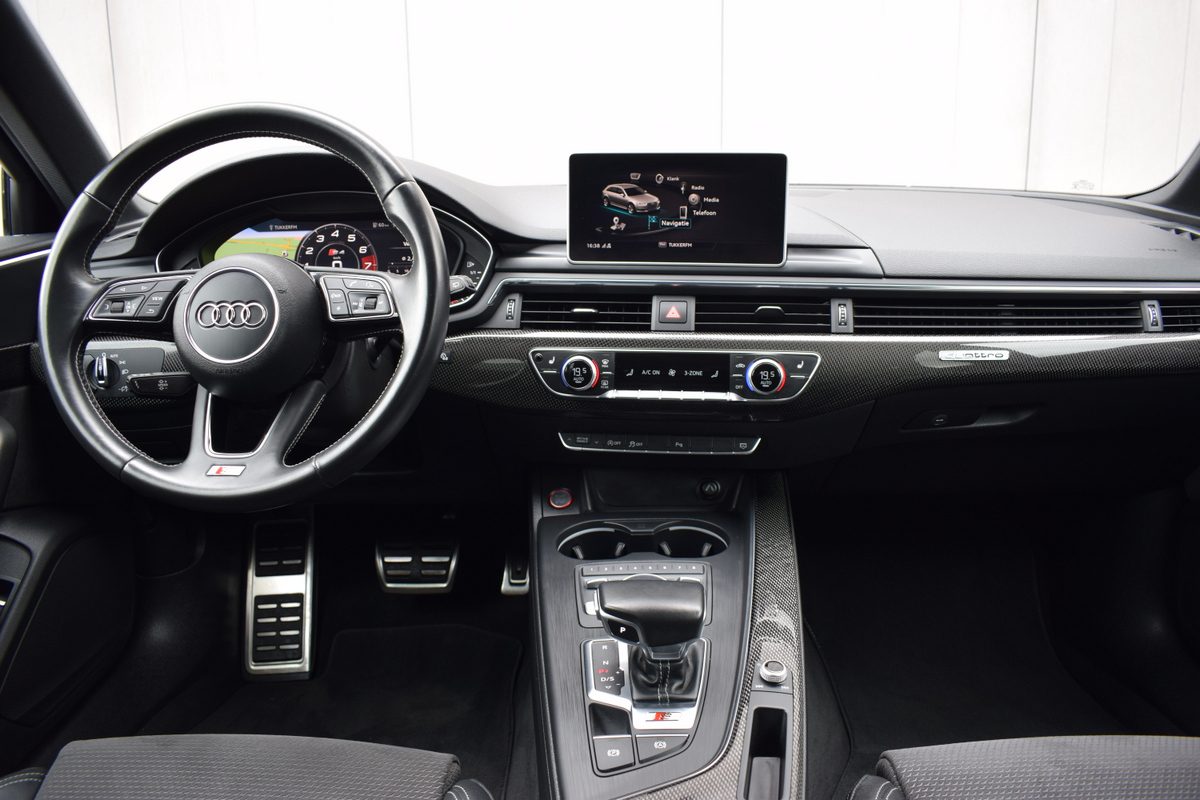 Audi A4 Avant 3.0 TFSi 354pk S4 Quattro Pro Line Plus LED | Virtual | Carplay | Leder/Alcantara | Camera | Dealer Onderhouden!!