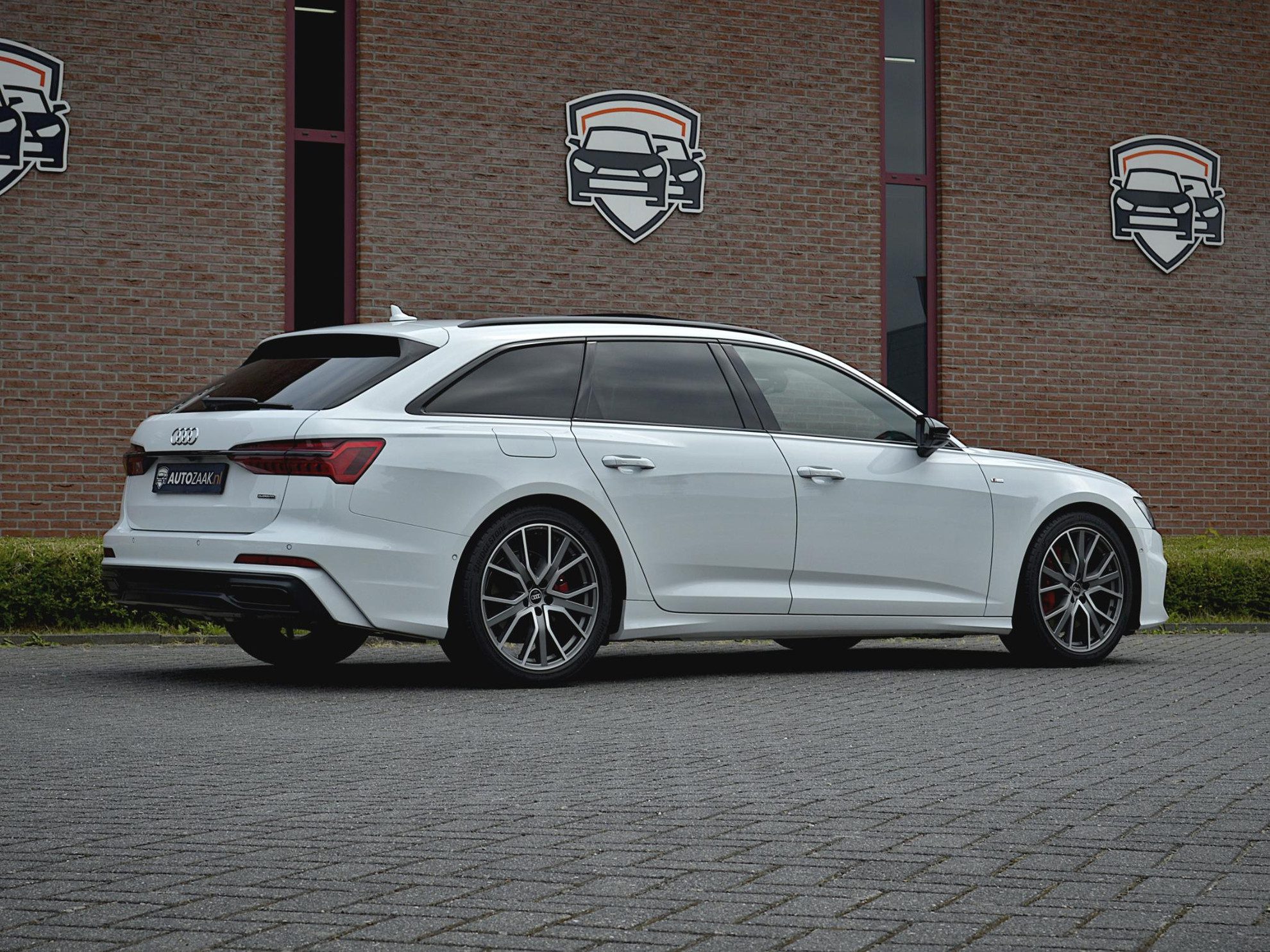 Audi A6 Avant 55 TFSIe Quattro Pro Line S Competition