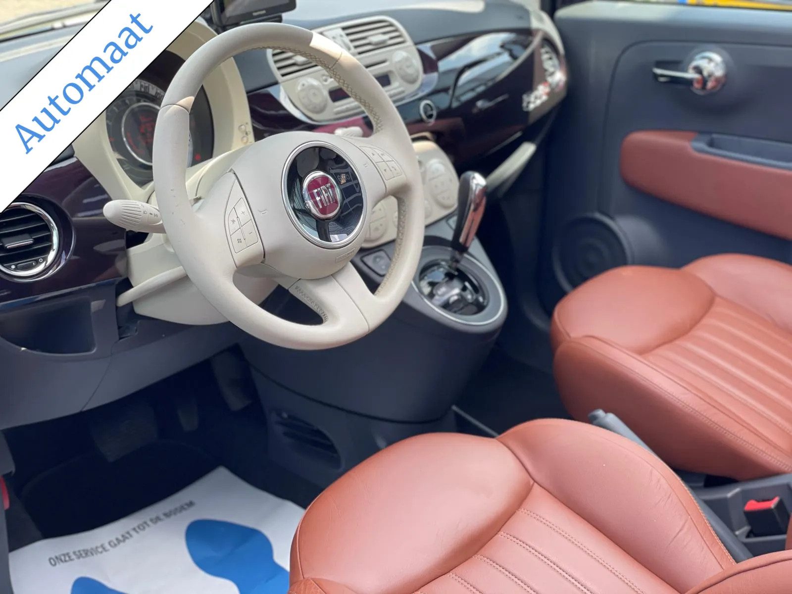 Fiat 500C 0.9 TwinAir Lounge / Xenon / Leder