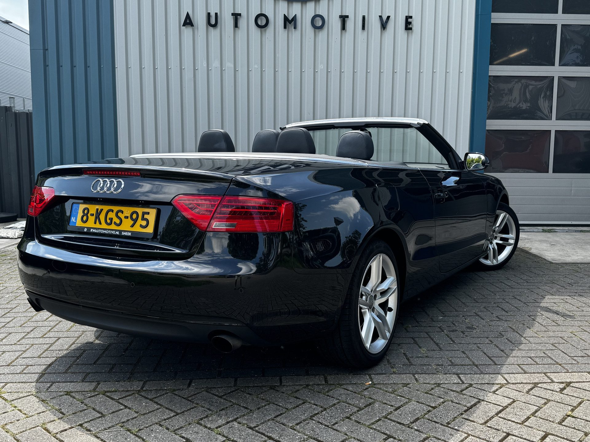 Audi A5 Cabriolet 1.8 TFSI Sport / Nav / Xenon / Sport int / Leder / Automaat / Org Nederlands geleverd / Top onderhouden!