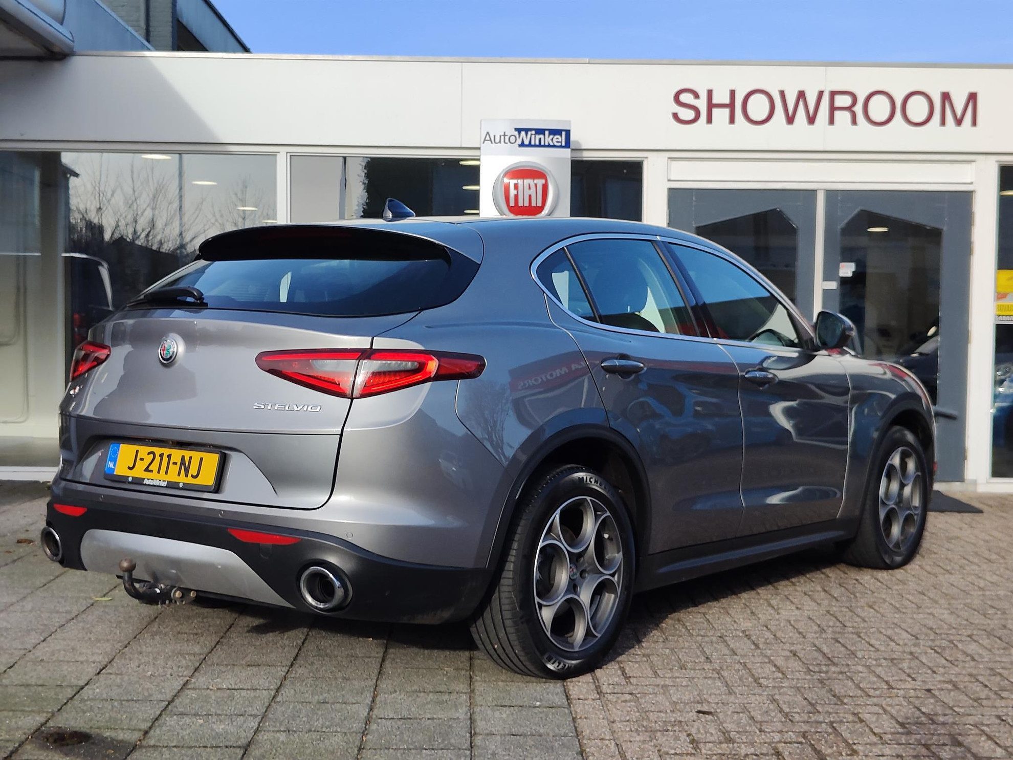 Alfa Romeo Stelvio 2.0 Turbo Aut. AWD 200pk Super | Schuif/Kantel dak | Trekhaak | Leder | Navi | Elek. Stoelen