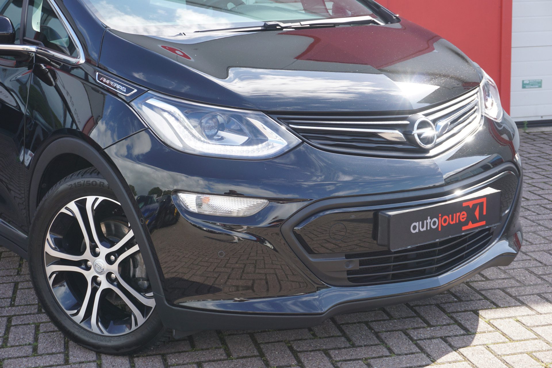 Opel Ampera-E Launch executive 60 kWh | € 11.999,- Na Subsidie | Leder | Camera | Bose | Origineel NL |