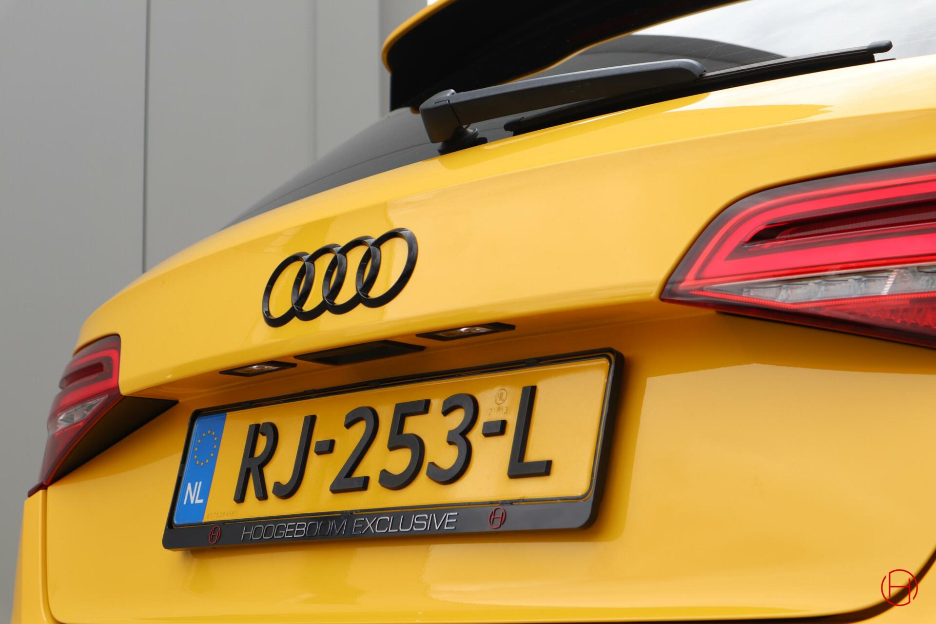 Audi A3 Sportback 1.0 TFSI Sport S Line / Vegas Yellow / Uniek & zeer mooi! / Liefhebbers auto!