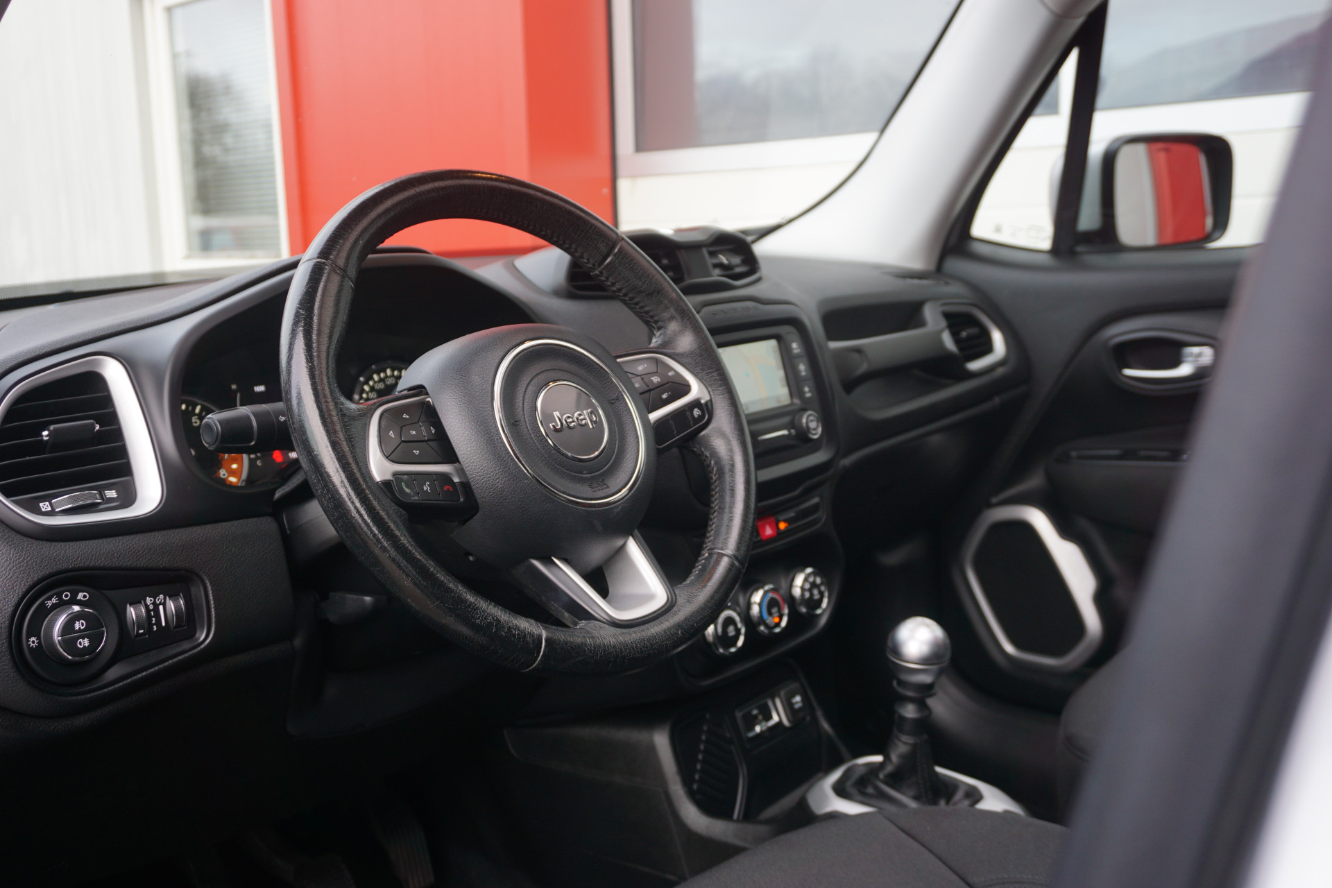 Jeep Renegade 1.4 MultiAir Freedom | Panoramadak | Navigatie | Cruise Control | Origineel NL |