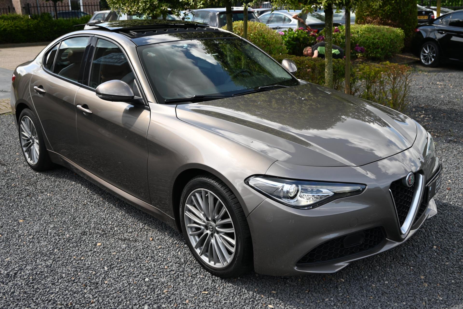 Alfa Romeo GIULIA 2.0T Turbo Super 200pk Leer Xenon Automaat