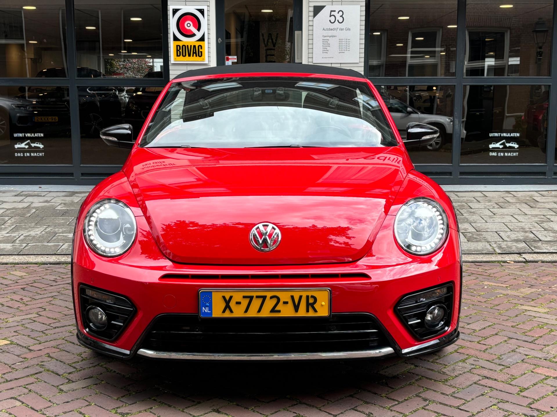 Volkswagen Beetle Cabriolet 1.4 TSI SPECIAL EDITION BlueMotion | AIRCO | LEDER | NAVIGATIE | LMV 20 | CAMERA | PDC | LED |