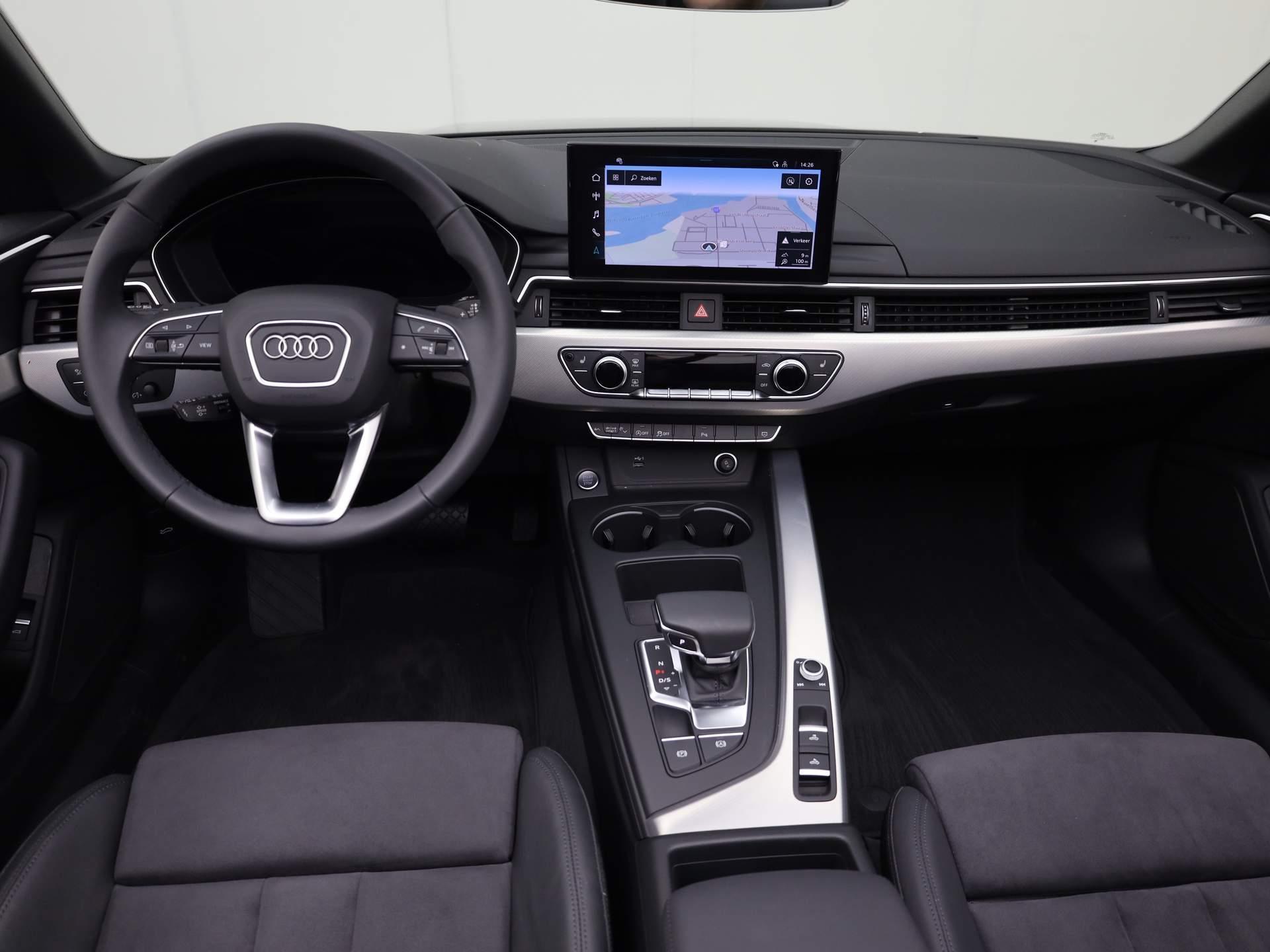 Audi A5 Cabriolet 35 TFSI/150PK Advanced · Leder/Alcantara · Drive select · Parkeersensoren + camera