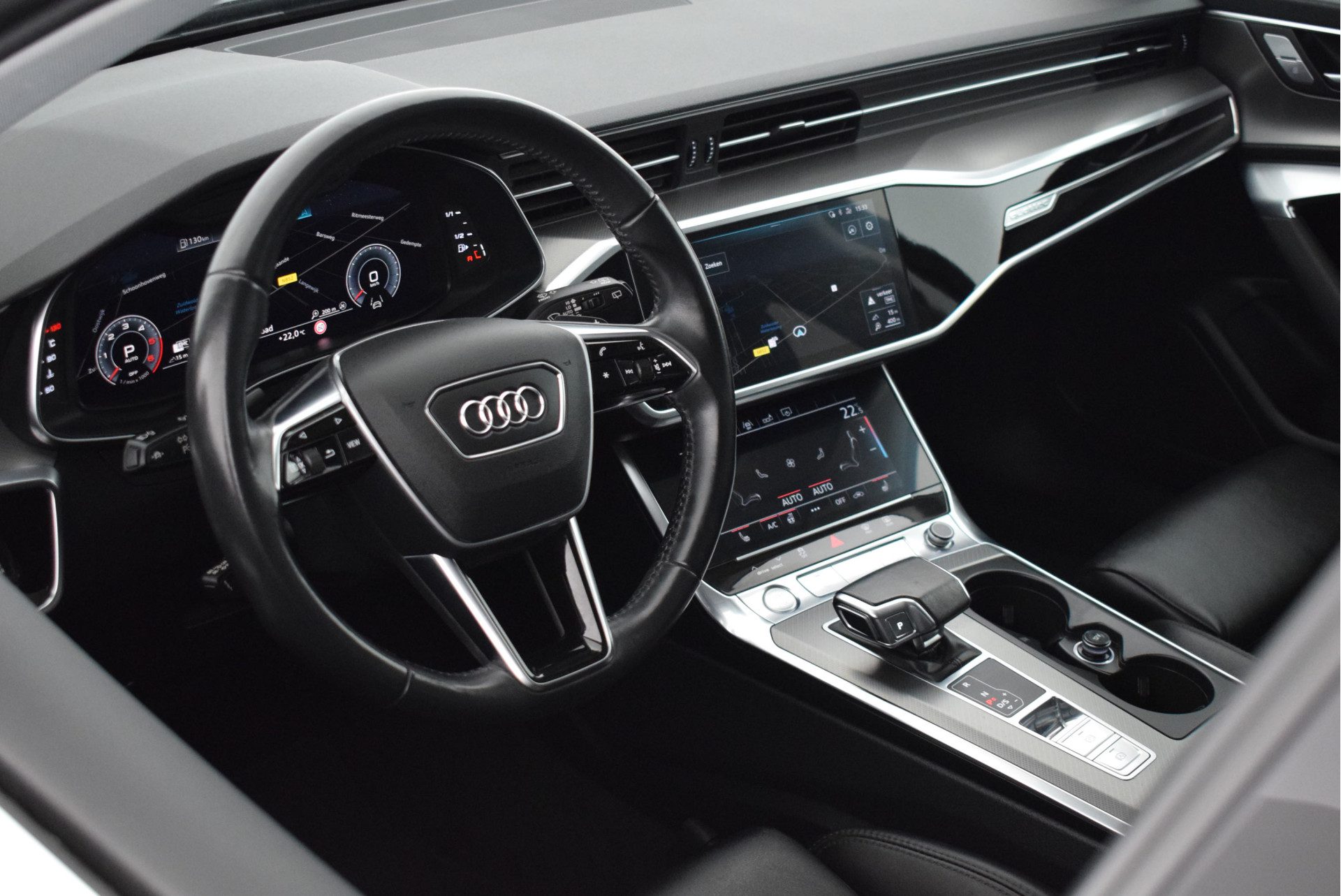 Audi A6 Avant 50 TDI 286pk S-Tronic quattro Sport Matrix Led Virtual Cockpit Leder 360Camera Navigatie