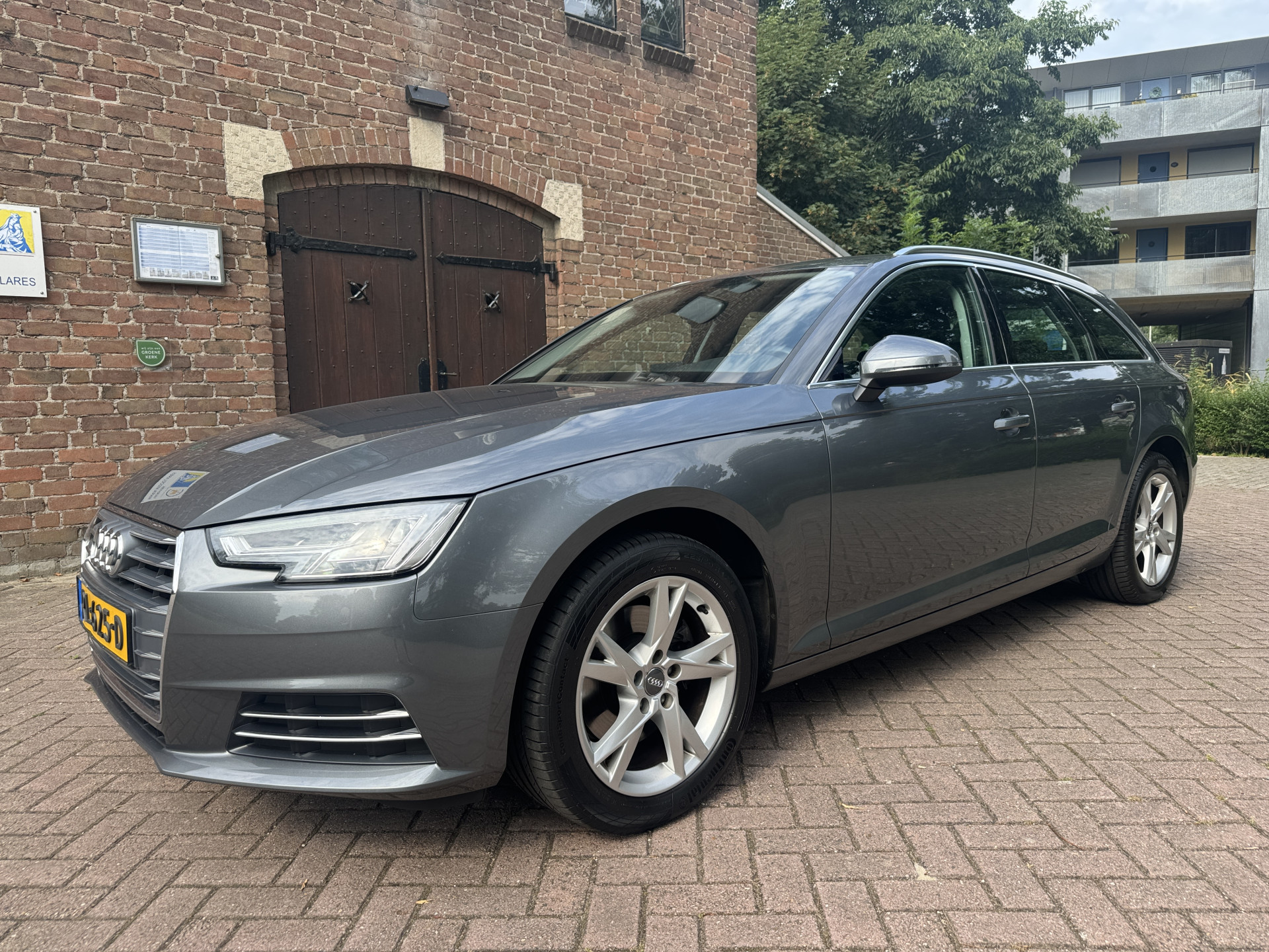 Audi A4 Avant 2.0 TDI Autom/Tiptr Sport Lease Edition Navi/Stoelverw/Clima/LMV