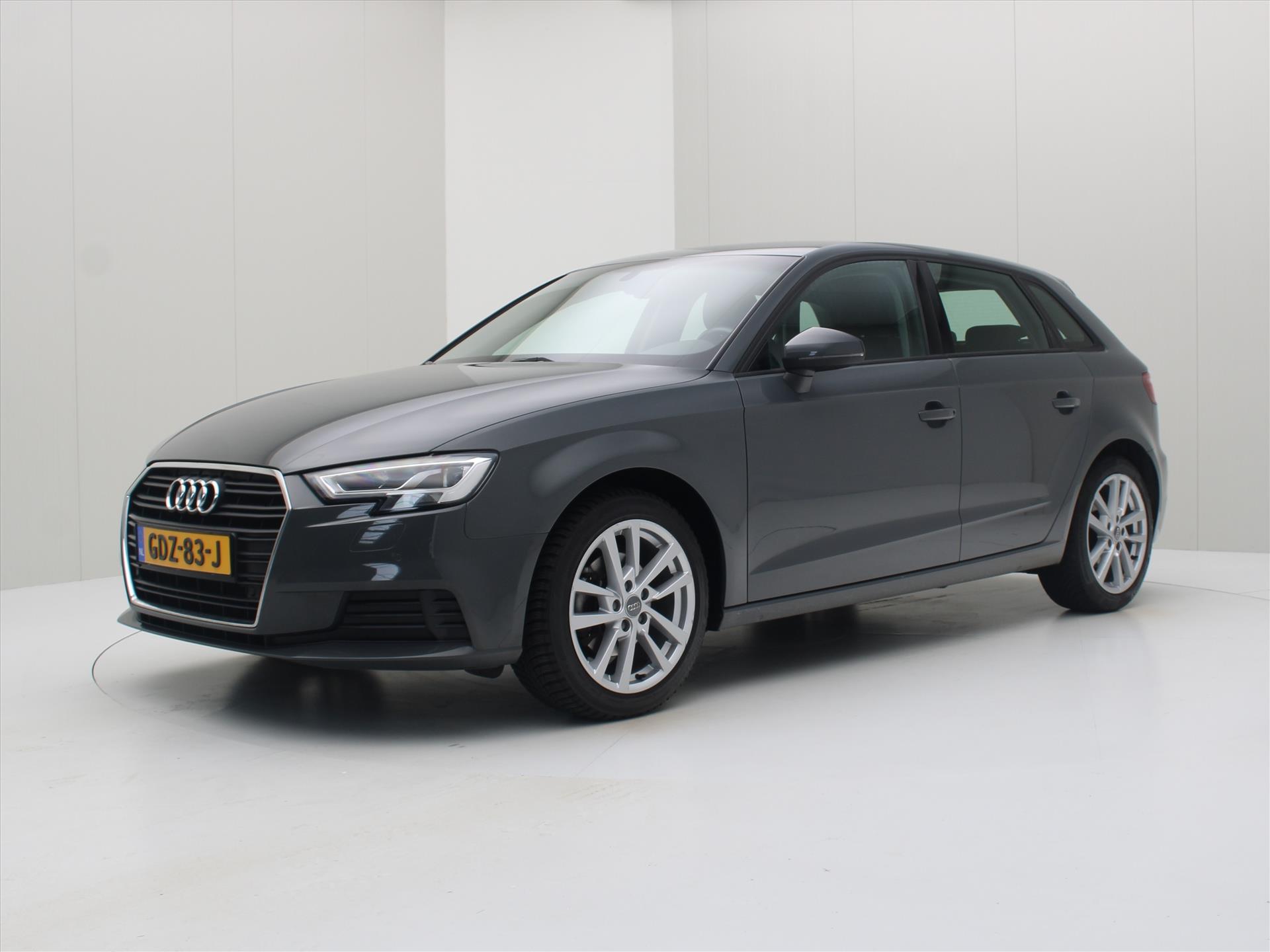 Audi A3 Sportback 35 TFSI 150pk Automaat Platinum Business [ VIRTUAL+LED+NAVI+CRUISE+CLIMATE+STOELVERWARMING ]