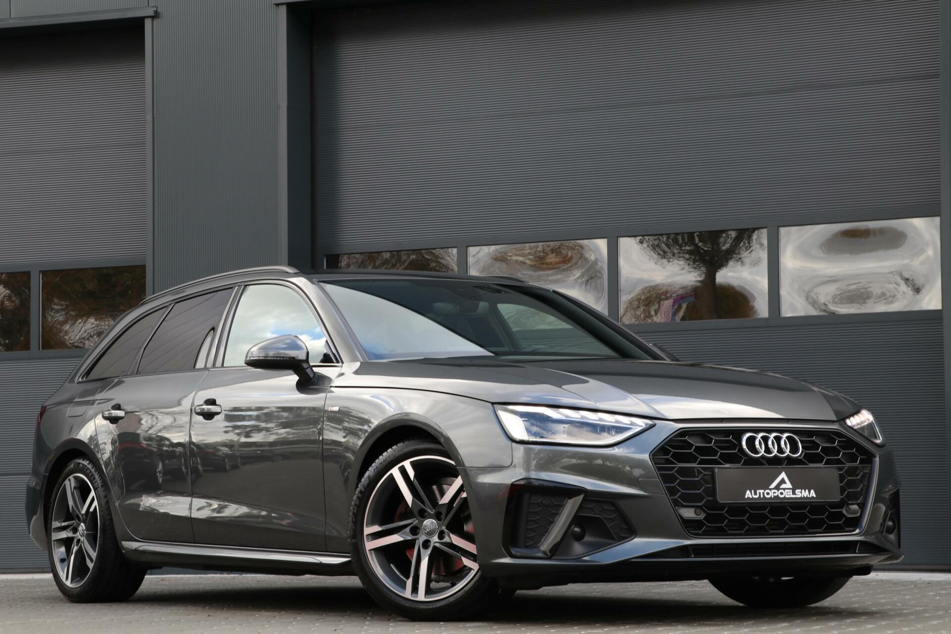 Audi A4 Avant 35 TFSI 2x S-Line Black VirtualDash Camera Led Sportzetels Blindspot Sfeerverlicht Trekhaak nw model BJ2019