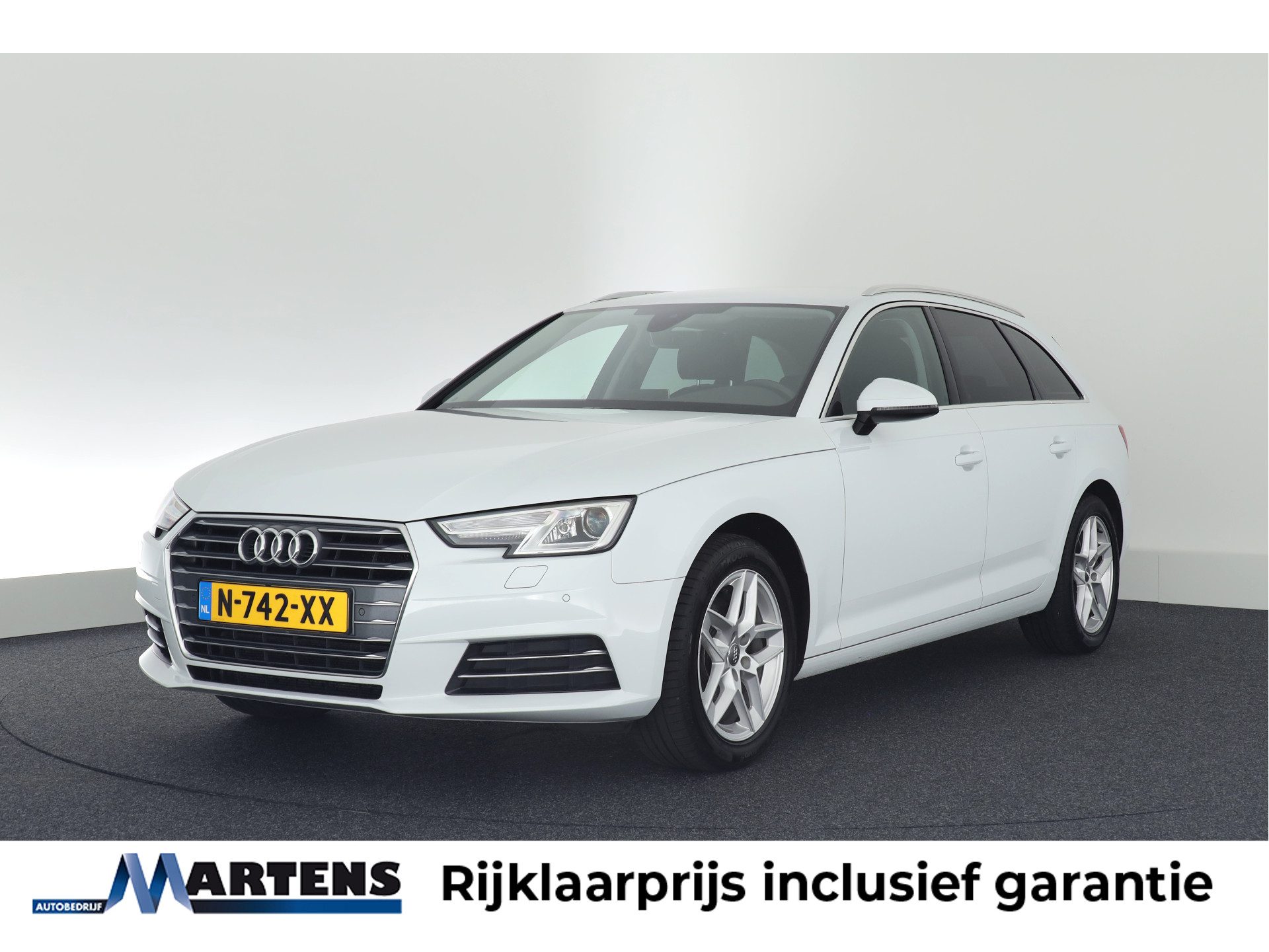 Audi A4 Avant 1.4 TFSI 150pk S-Tronic Design Pro Line Plus Virtual cockpit Trekhaak Navigatie Xenon PDC Stoelverwarming