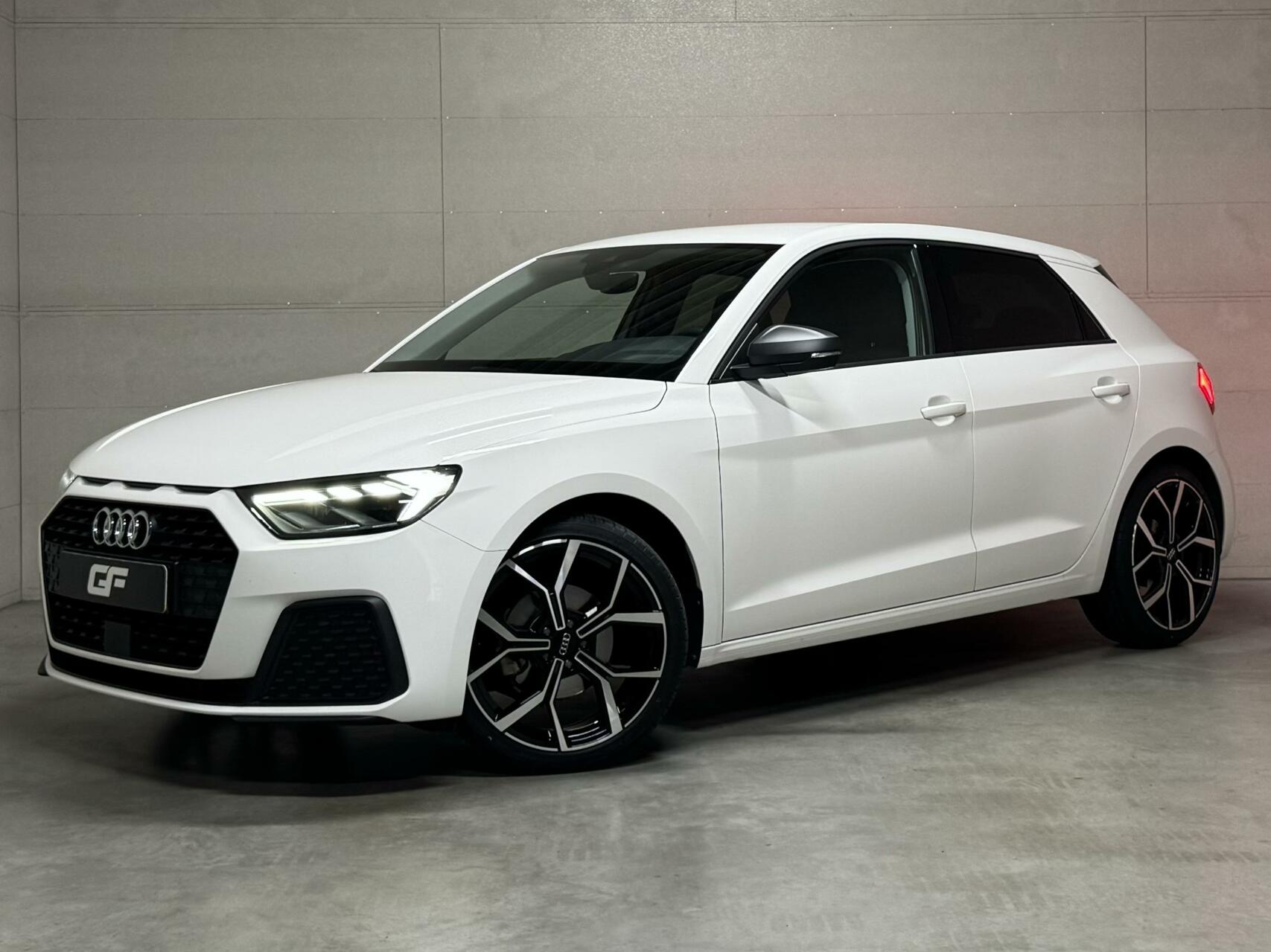 Audi A1 Sportback 30 TFSI S-Line 18” Virtual  CarPlay NAP