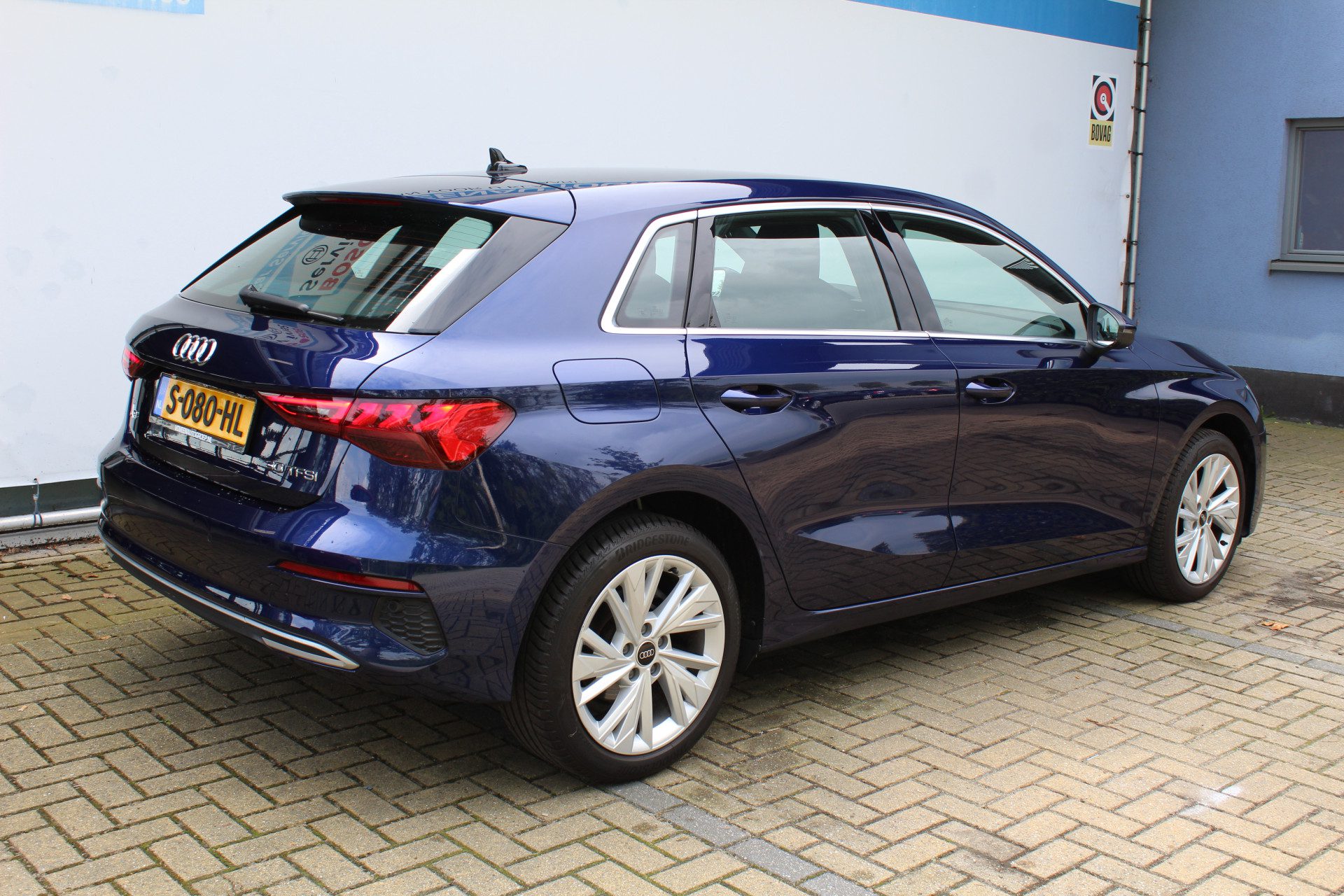 Audi A3 Sportback 30 TFSI Advanced edition | Incl. 1 jaar Garantie | 1e Eigenaar | Adaptive Cruise | Navigatie | Parkeersensoren achter | Climate controle | Keyless start | Digital cockpit | Draadloze telefoon lader | LED Koplampen | Apple CarPlay/Android auto | Origineel NL auto | NAP |