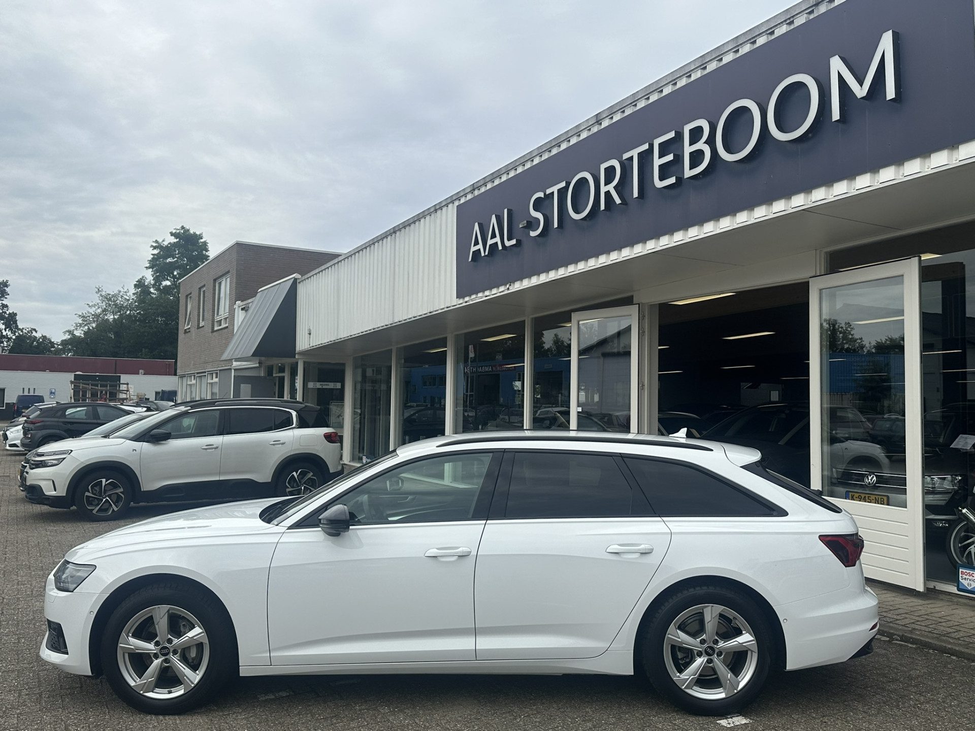 Audi A6 Avant 40 TDI 204pk Advanced edition | LED | Sportstoelen elekt. verstelbaar | 360 gr. Camera | Apple Carplay | Navi