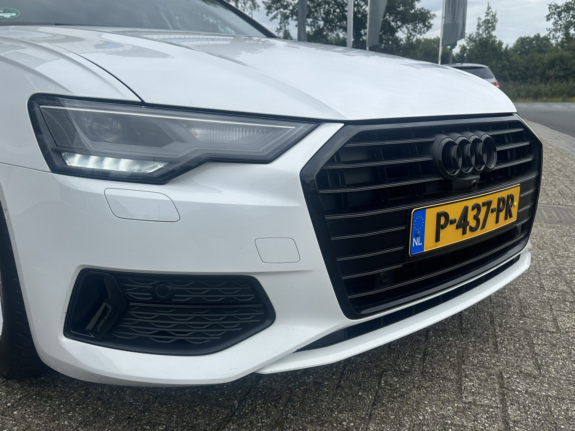 Audi A6 Avant 40 TDI 204pk Advanced edition | LED | Sportstoelen elekt. verstelbaar | 360 gr. Camera | Apple Carplay | Navi