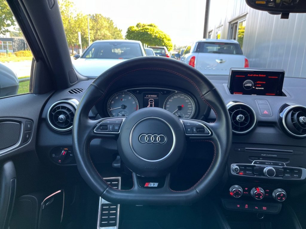 Audi A1 Sportback 2.0 TFSI S1 Q. PL Pl AC S-LINE LMV 54000KM!