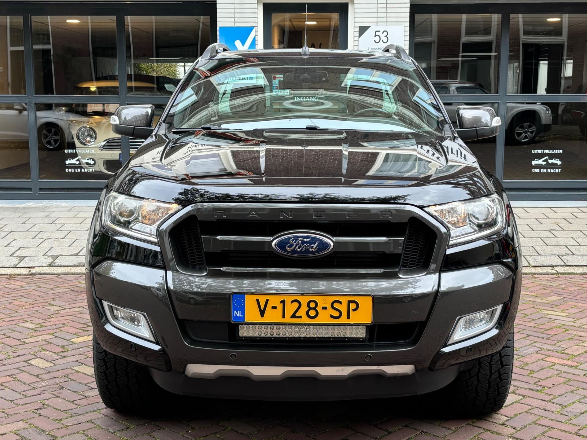 Ford Ranger 3.2 TDCi Wildtrak Supercab AUTOMAAT | NAVIGATIE | CAMERA | LMV 18 | TREKHAAK | LINE ASSIST |