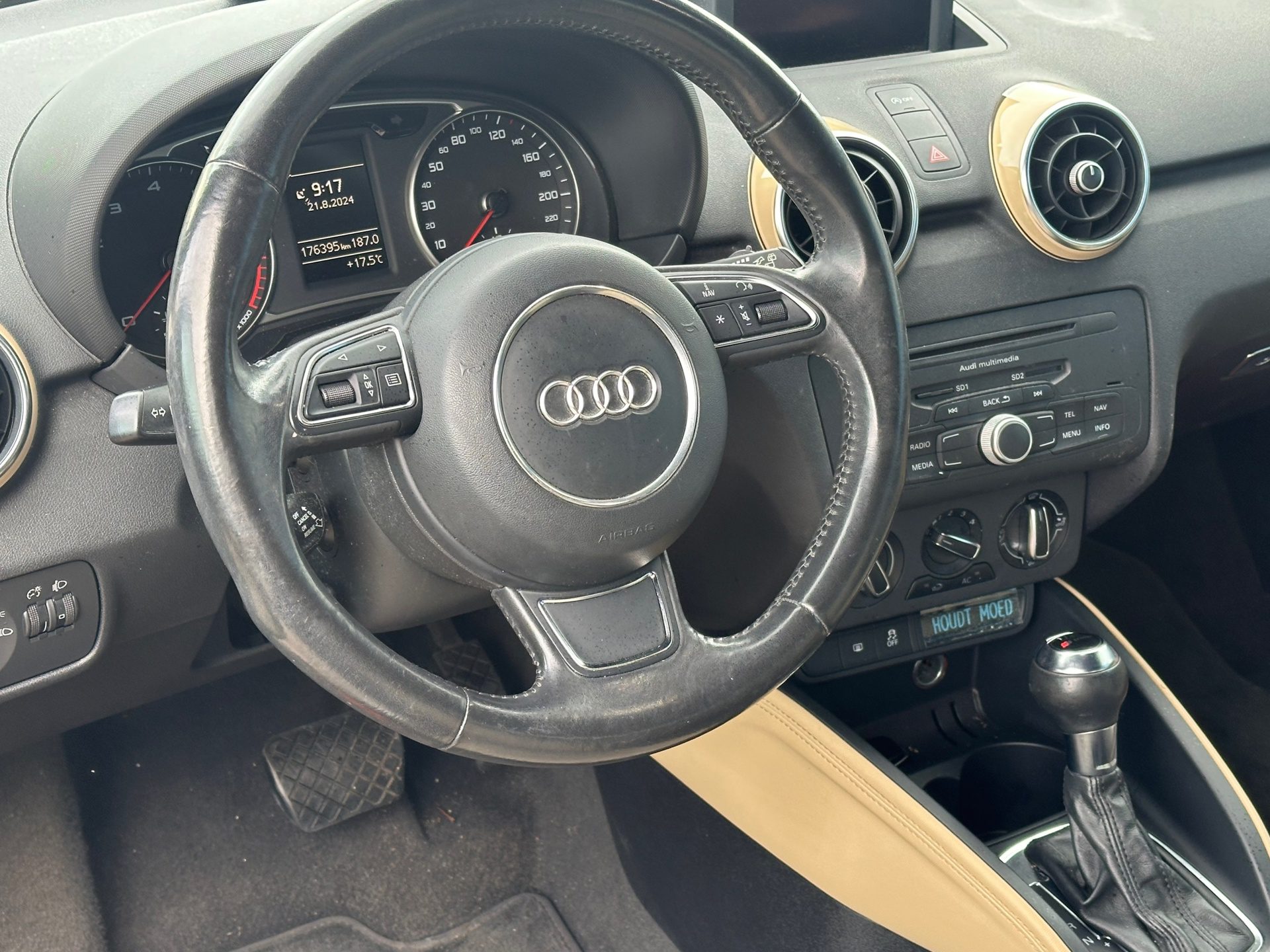 Audi A1 1.4 TFSI AUTOMAAT 4 NIEUW BANDEN NIEUW APK