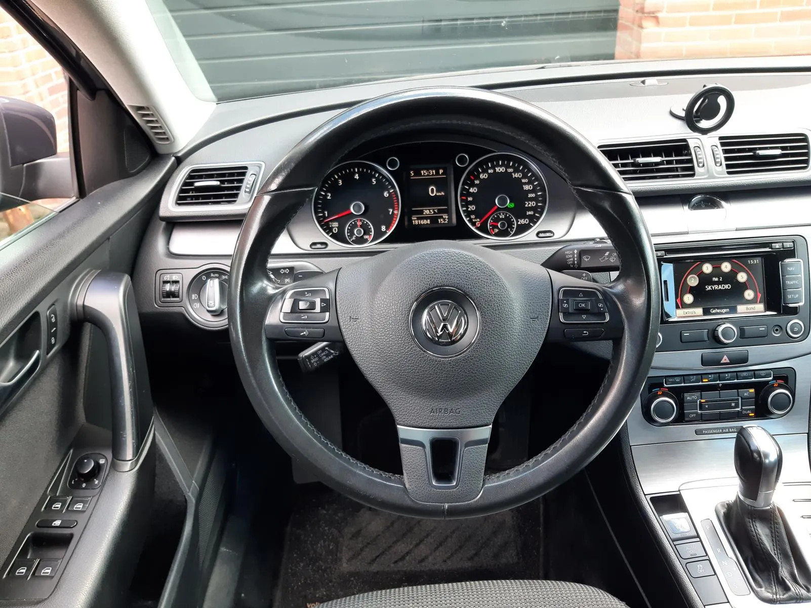 Volkswagen Passat 1.4 TSI 2011 DSG – Cruise, Navi