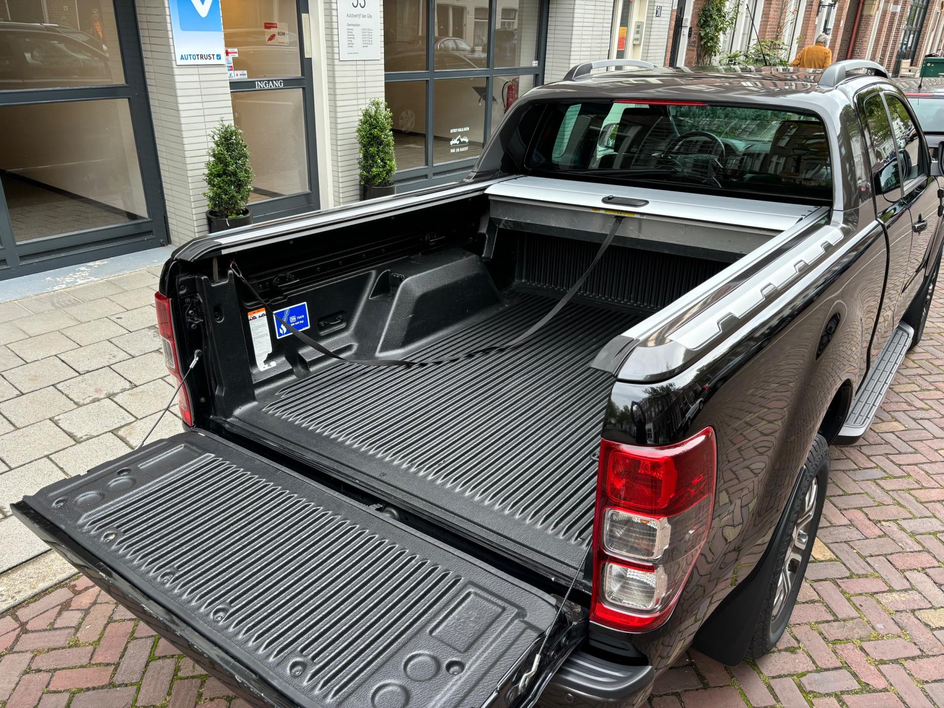 Ford Ranger 3.2 TDCi Wildtrak Supercab AUTOMAAT | NAVIGATIE | CAMERA | LMV 18 | TREKHAAK | LINE ASSIST |