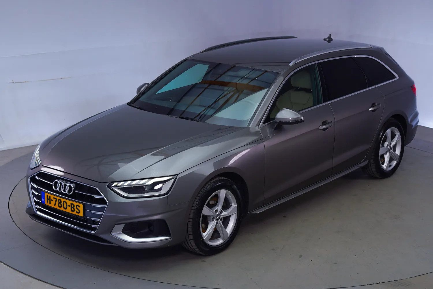 Audi A4 AVANT 35 TFSI Launch Edition Business Aut. [ Virtual cockpit Leder Full led ]