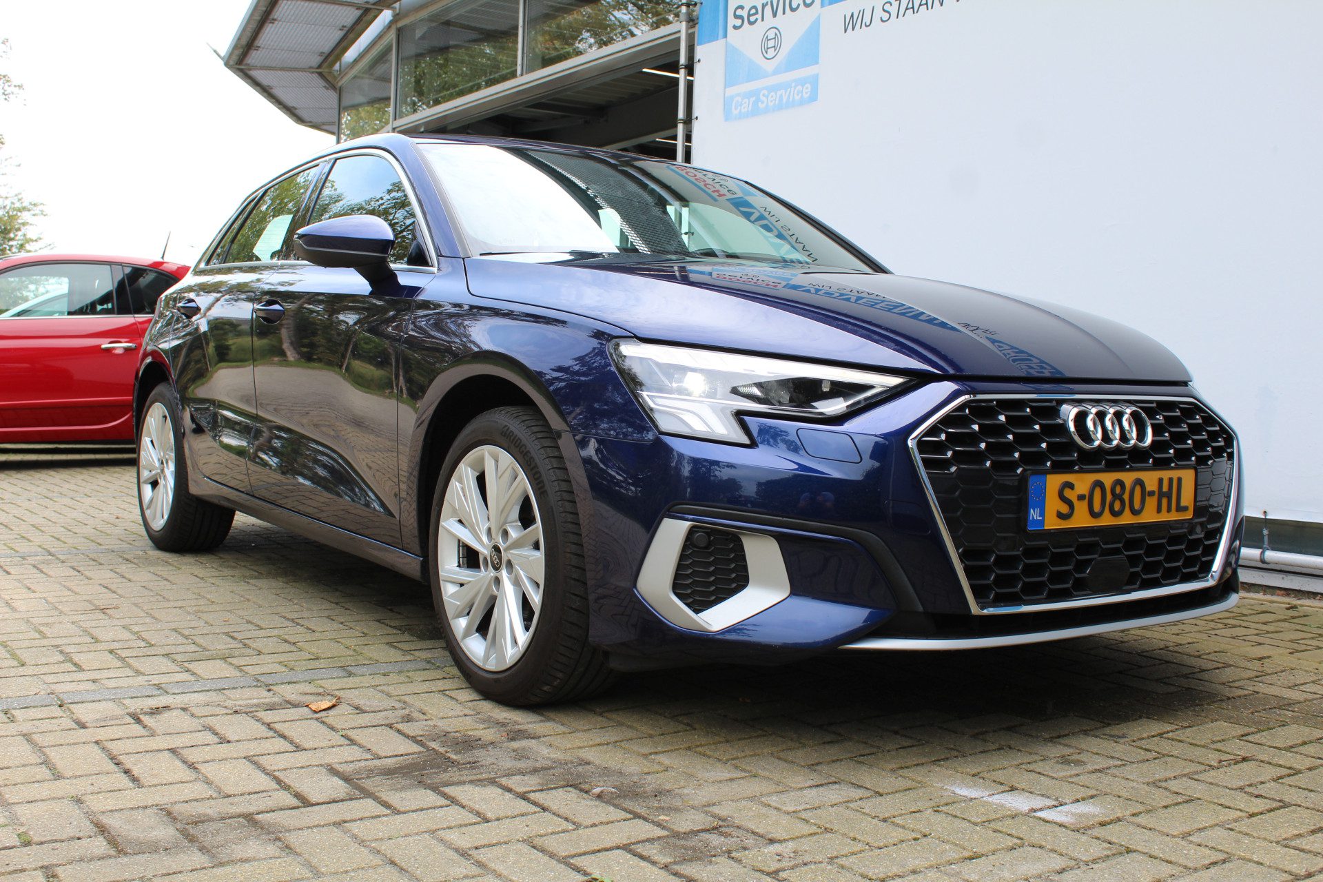 Audi A3 Sportback 30 TFSI Advanced edition | Incl. 1 jaar Garantie | 1e Eigenaar | Adaptive Cruise | Navigatie | Parkeersensoren achter | Climate controle | Keyless start | Digital cockpit | Draadloze telefoon lader | LED Koplampen | Apple CarPlay/Android auto | Origineel NL auto | NAP |