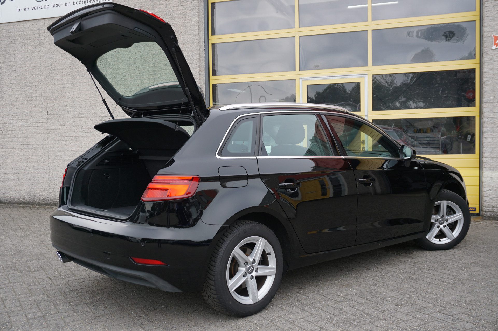 Audi A3 Sportback 35 TFSI 150PK! Automaat Sport Pro Line BJ2020 Lmv 16″ | Led | Pdc | Navi | Dynamische knipperlichten | Climate control