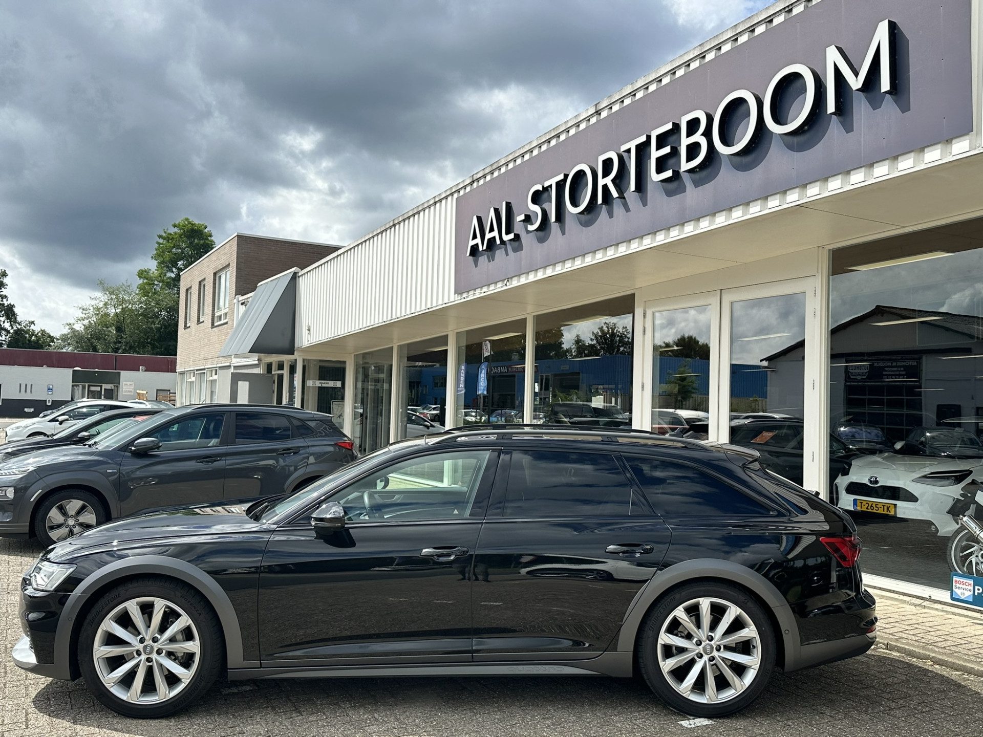 Audi A6 Allroad quattro 45 TDI | LED | PANO | Keyless | Luchtvering | Apple Carplay | Stoelen- Stuur en achterbank verwarmd | Trekhaak .