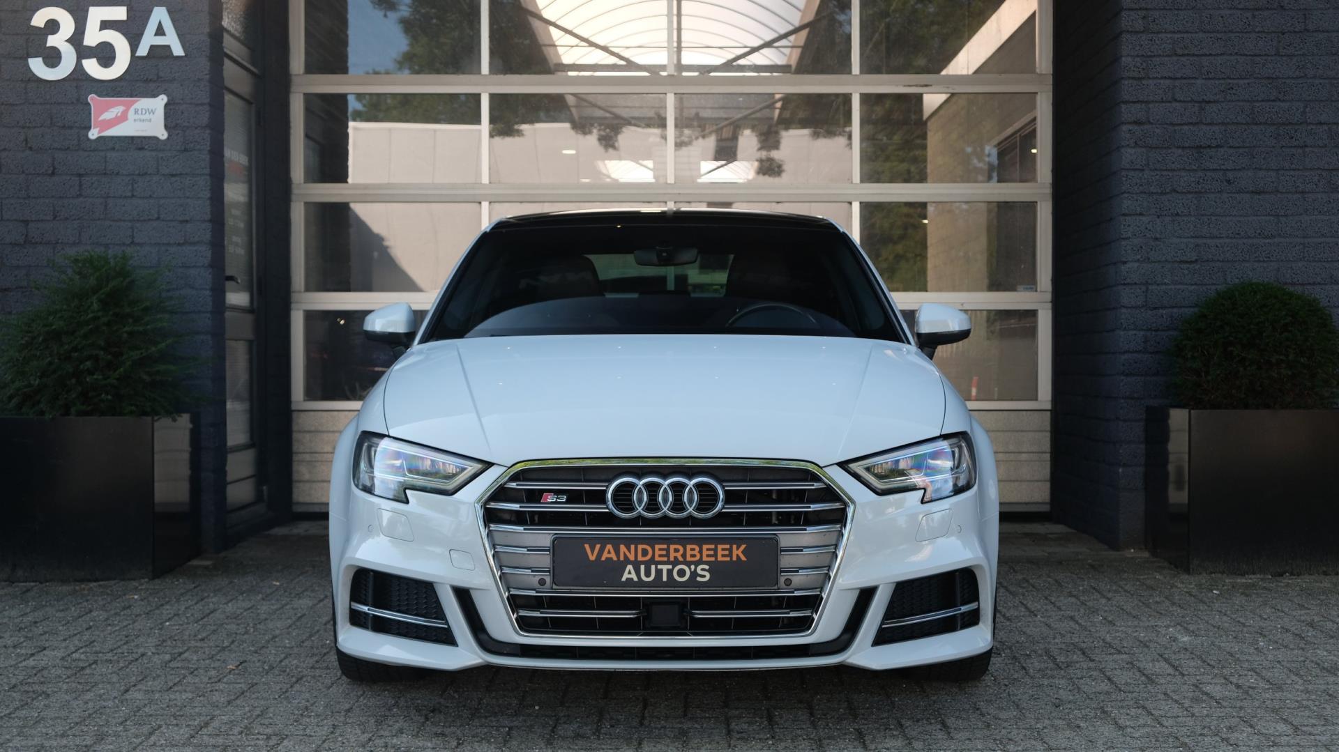 Audi A3 Limousine 1.4 TFSI S3 uitgevoerd! ACC|Carplay|Virtual