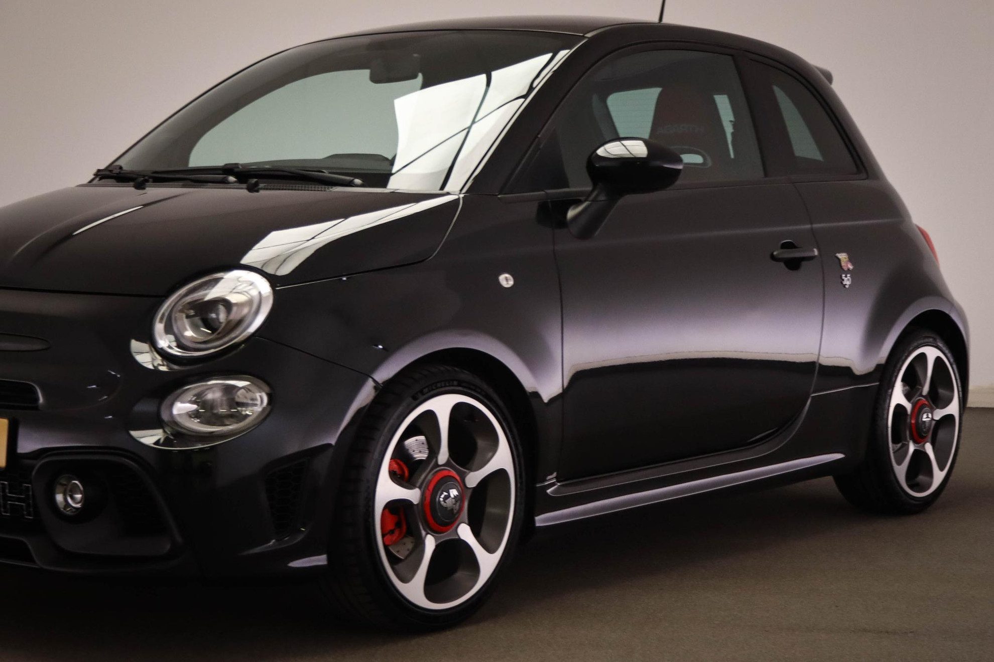 Abarth 500 1.4 T-Jet Abarth Turismo | LEDER | CLIMA |  UCONNECT | NAVI | DAB | PDC | 17″