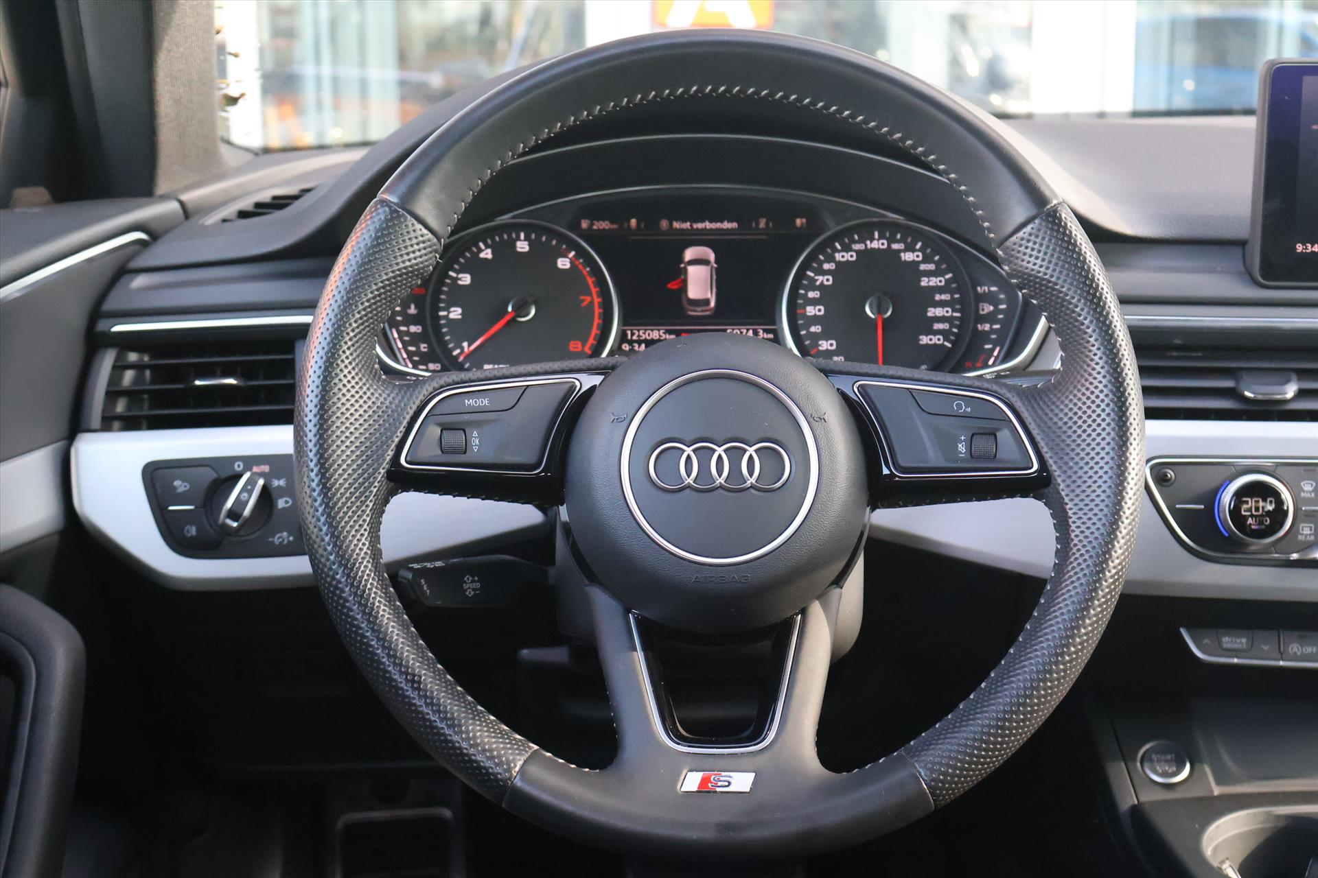 Audi A4 Avant 35 TFSI S-Line 150pk | DAB | LED | Cruise | Climate