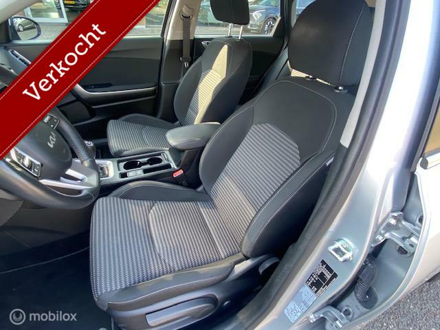 Audi A3 Limousine 1.0 TFSI Sport Lease Edition Navigatie/ Sportstoelen/ 17″ Lmv/ Pdc/ Cruise control