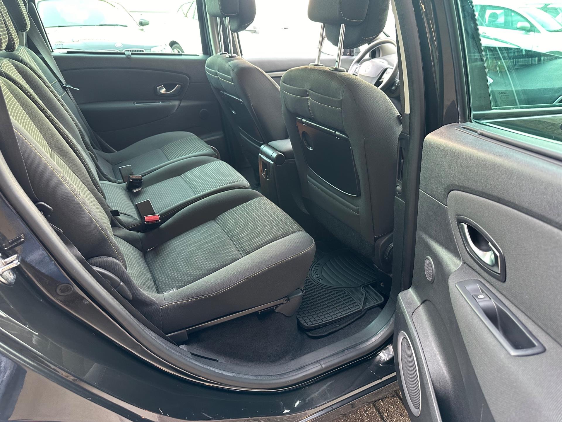 Renault Scénic Renault Scénic 1.6 Dynamique Met 1 Jaar APK