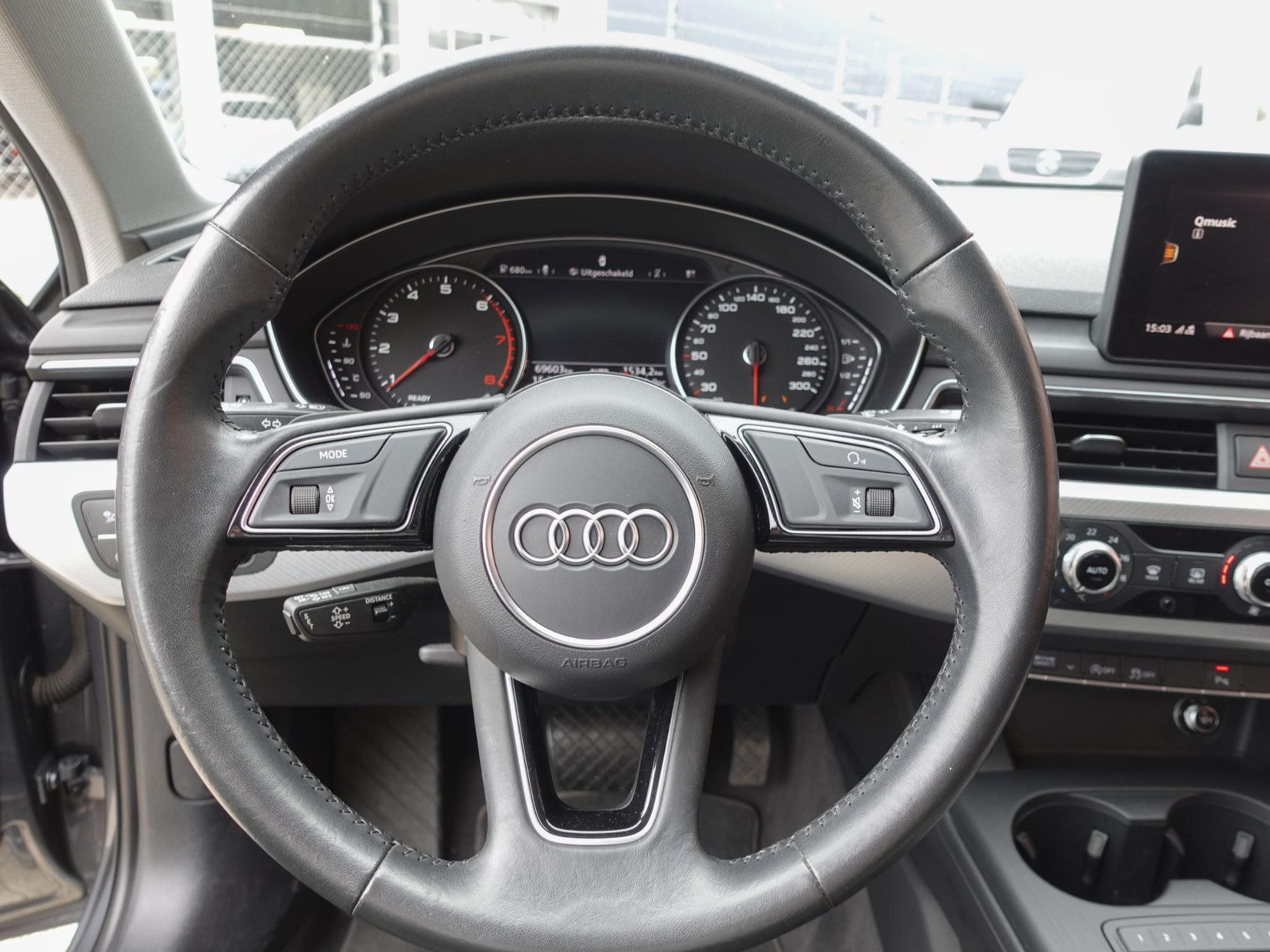 Audi A4 Avant 40 TFSI 190pk S-Tronic Sport hybride Climate Control Elektrisch bedienbare achterklep Cruise Control Adaptive Stoelverwarming Interieur-pakket S line Competition Led