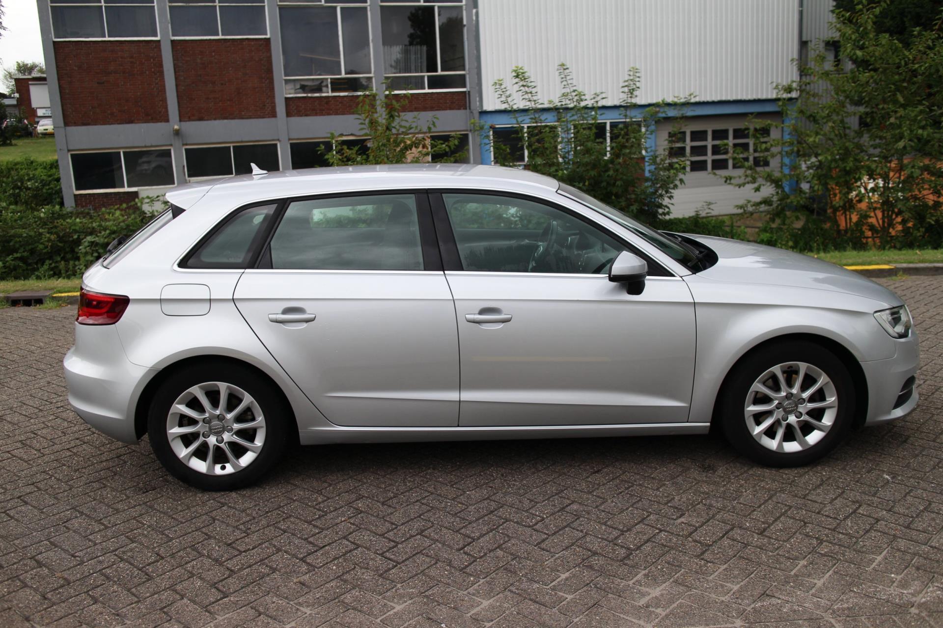 Audi A3 Sportback 1.4 TFSI Attraction Pro Line plus