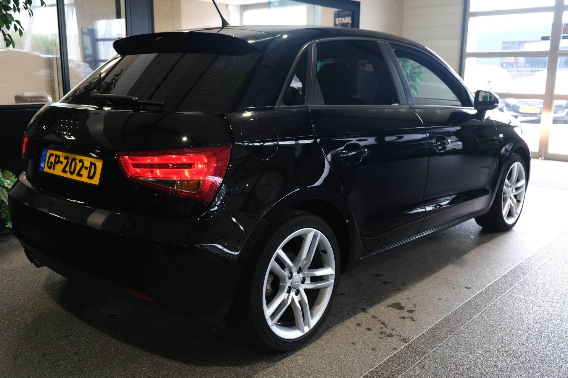 Audi A1 Sportback 1.4 TFSI S-Line S-tronic Navi Leder Pdc Stoelverw