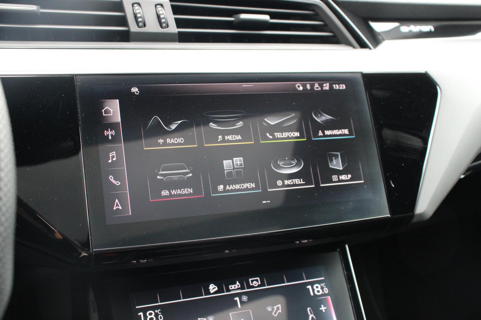 Audi E-tron 55 Quattro Advanced 1e Eig Luchtvering Virtual Pano S-Line Black Optic 20”