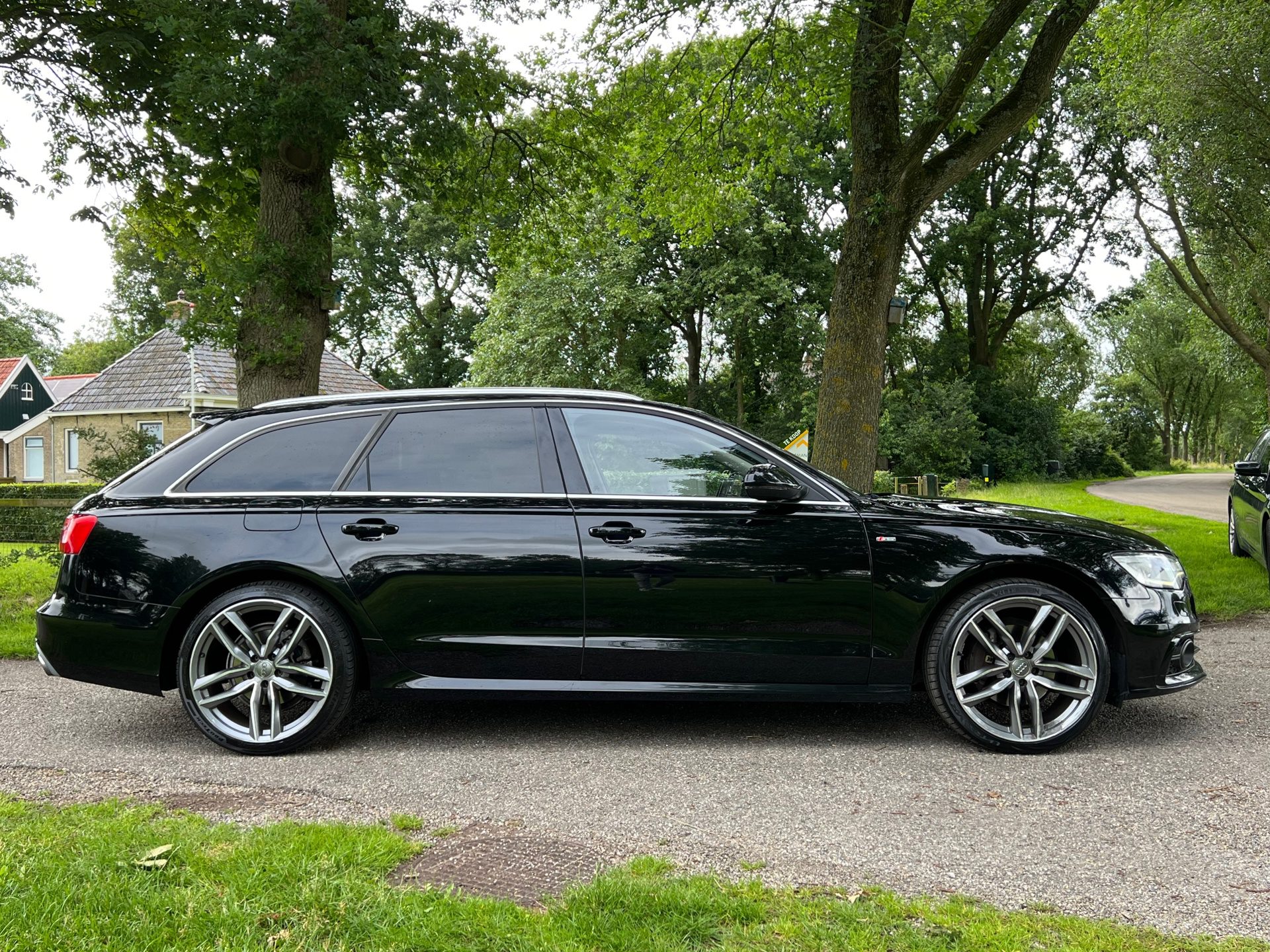 Audi A6 Avant 3.0 TDI quattro Sport Edition | Pano + Navi + Lederbekleding |