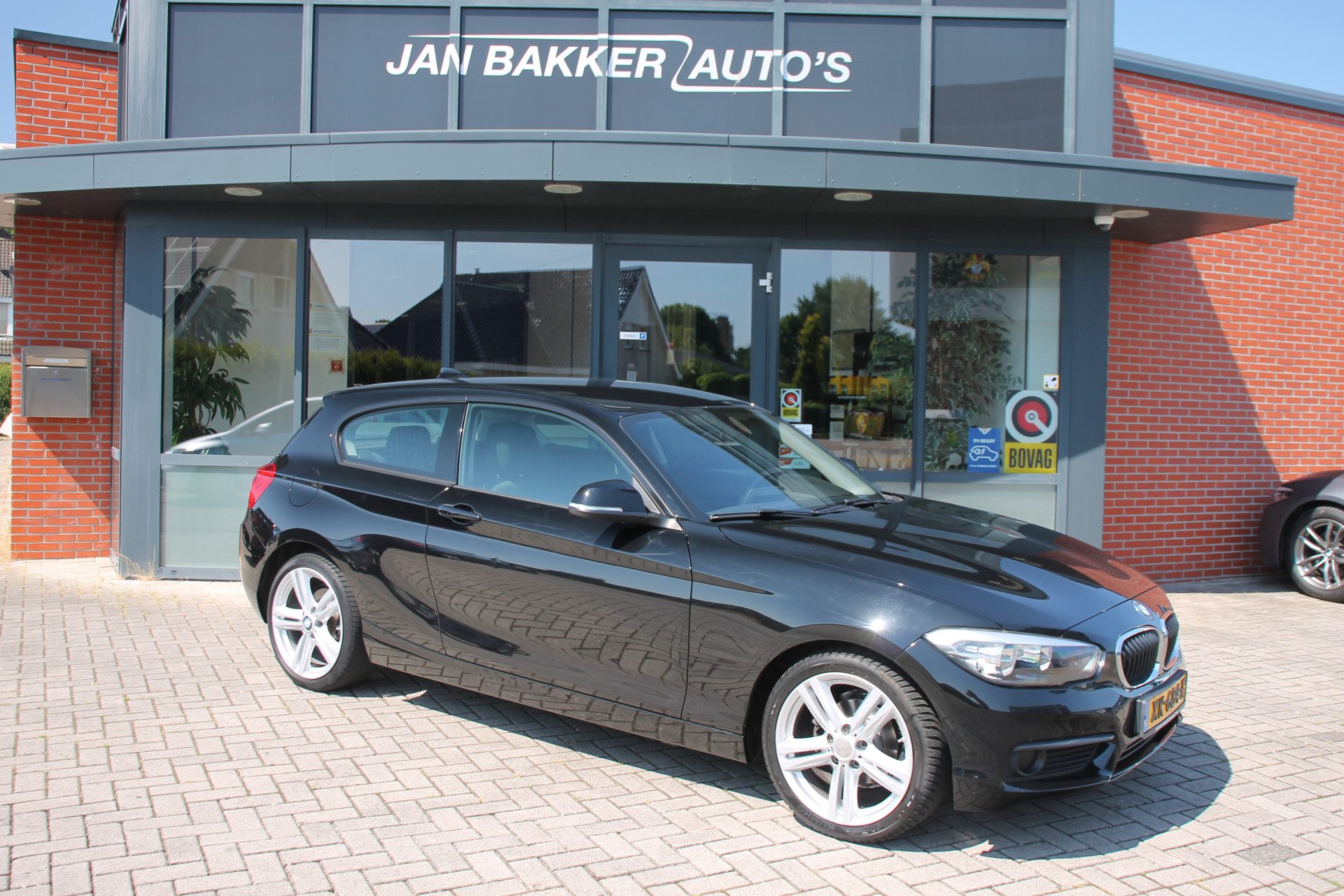 BMW 1-serie 116i M Sport ✅ Airco ✅ Bleutooth ✅ 17inch ✅ Rijklaar