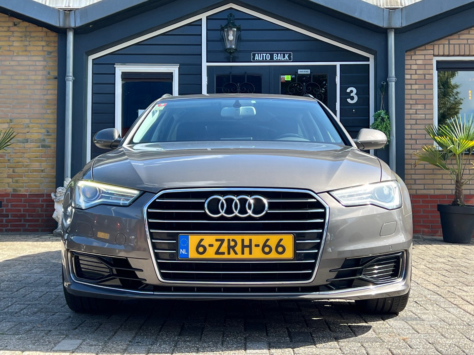 Audi A6 Avant 1.8 TFSI ultra Premium Edition | Dealeronderhouden + Eerste eigenaar |