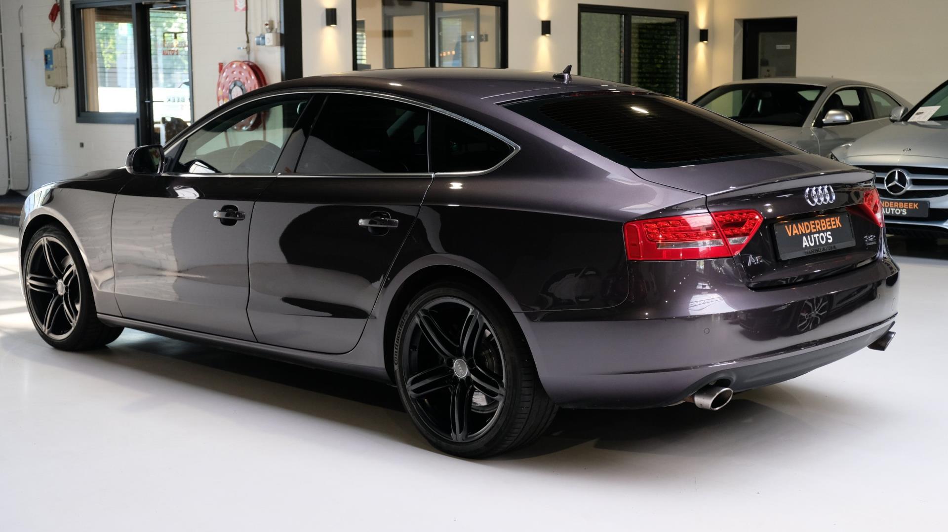 Audi A5 Sportback 3.2 FSI quattro 265PK Leder Navi