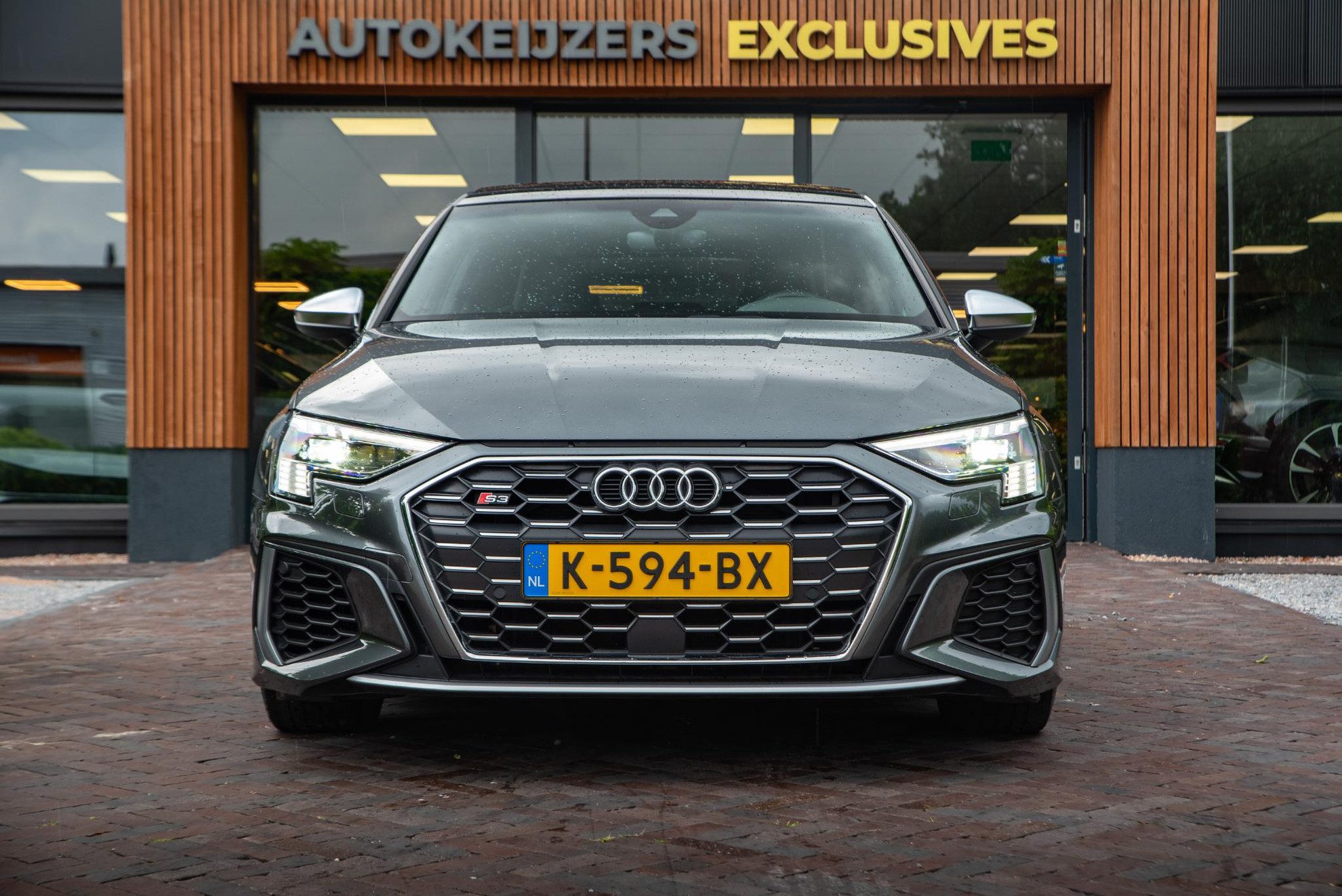 Audi A3 Sportback 2.0 TFSI S3 quattro Panodak B&O Leer Navigatie DAB+ LED