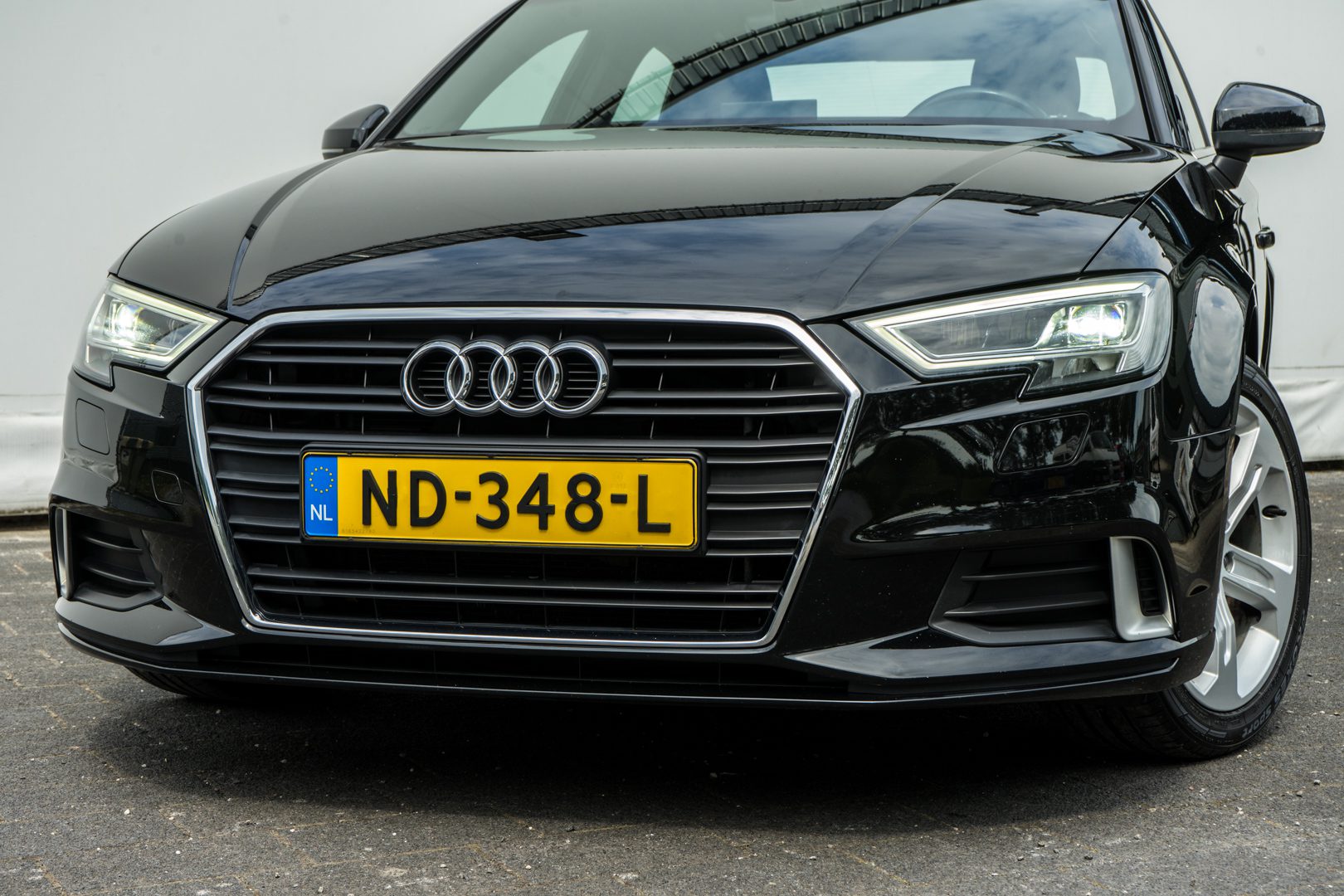 Audi A3 Limousine 1.0 TFSI Sport Lease Edition Navigatie/ Sportstoelen/ 17″ Lmv/ Pdc/ Cruise control