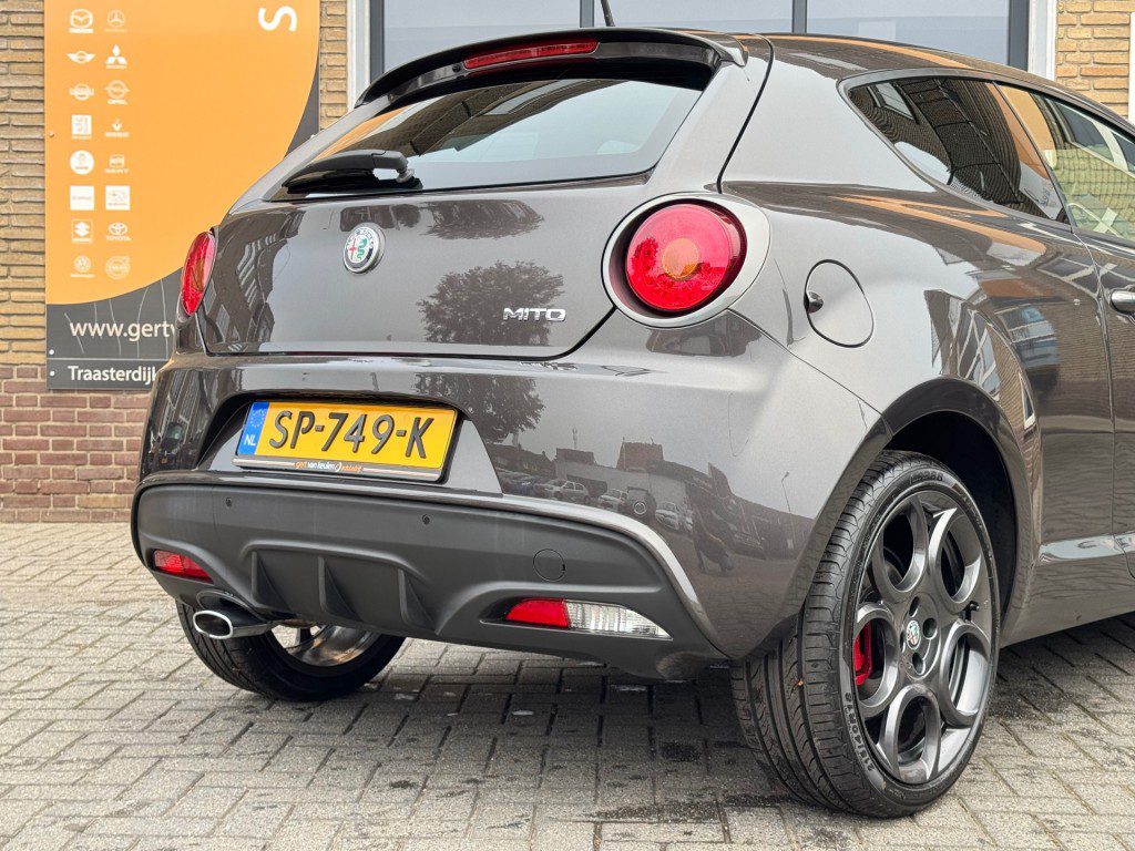 Alfa Romeo MiTo 0.9 TWINAIR BUSINESS SUPER NAVI/CRUISE/PDC/18LMV/NL-AUTO